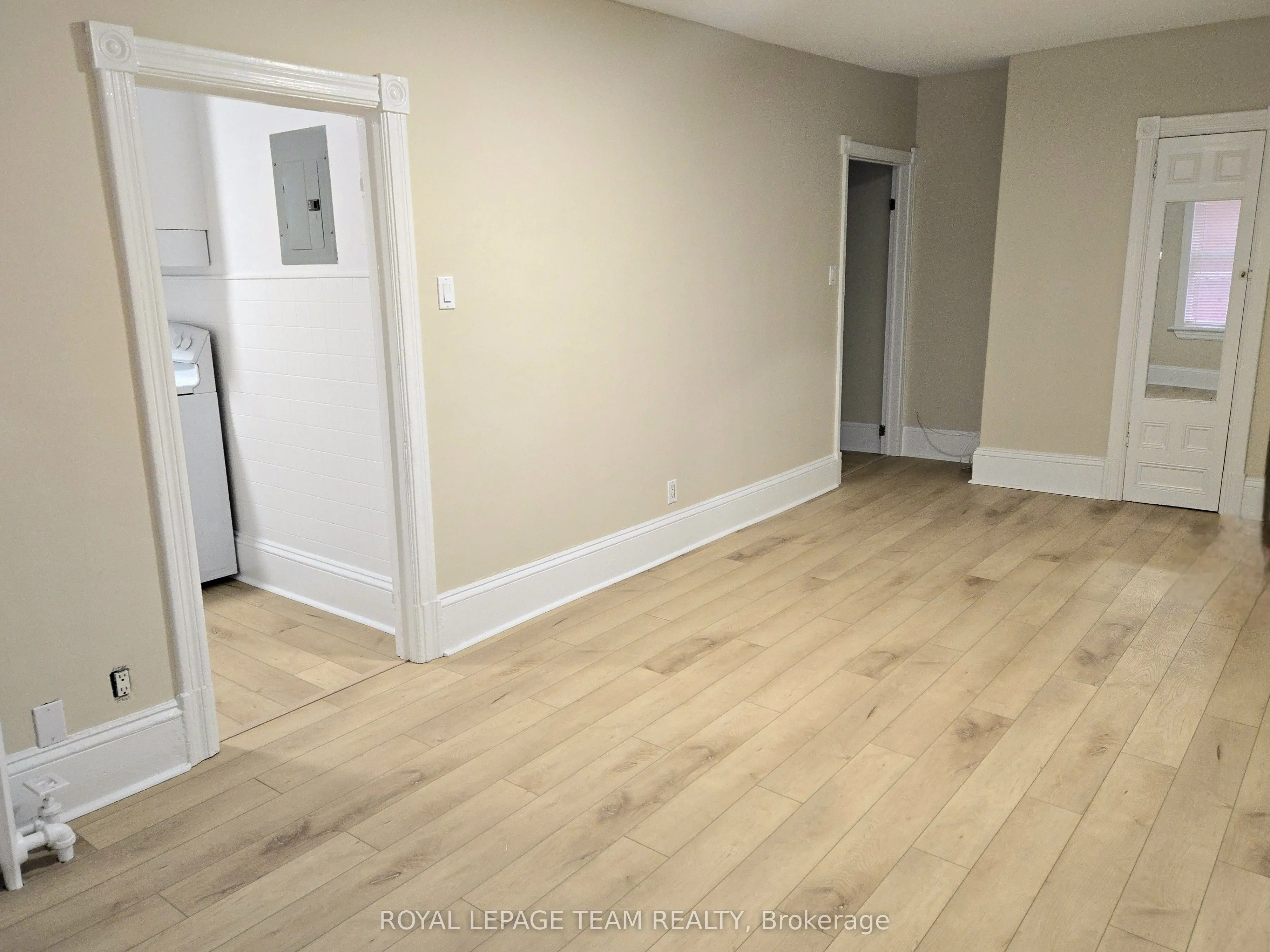 158 St Andrew Street, #1