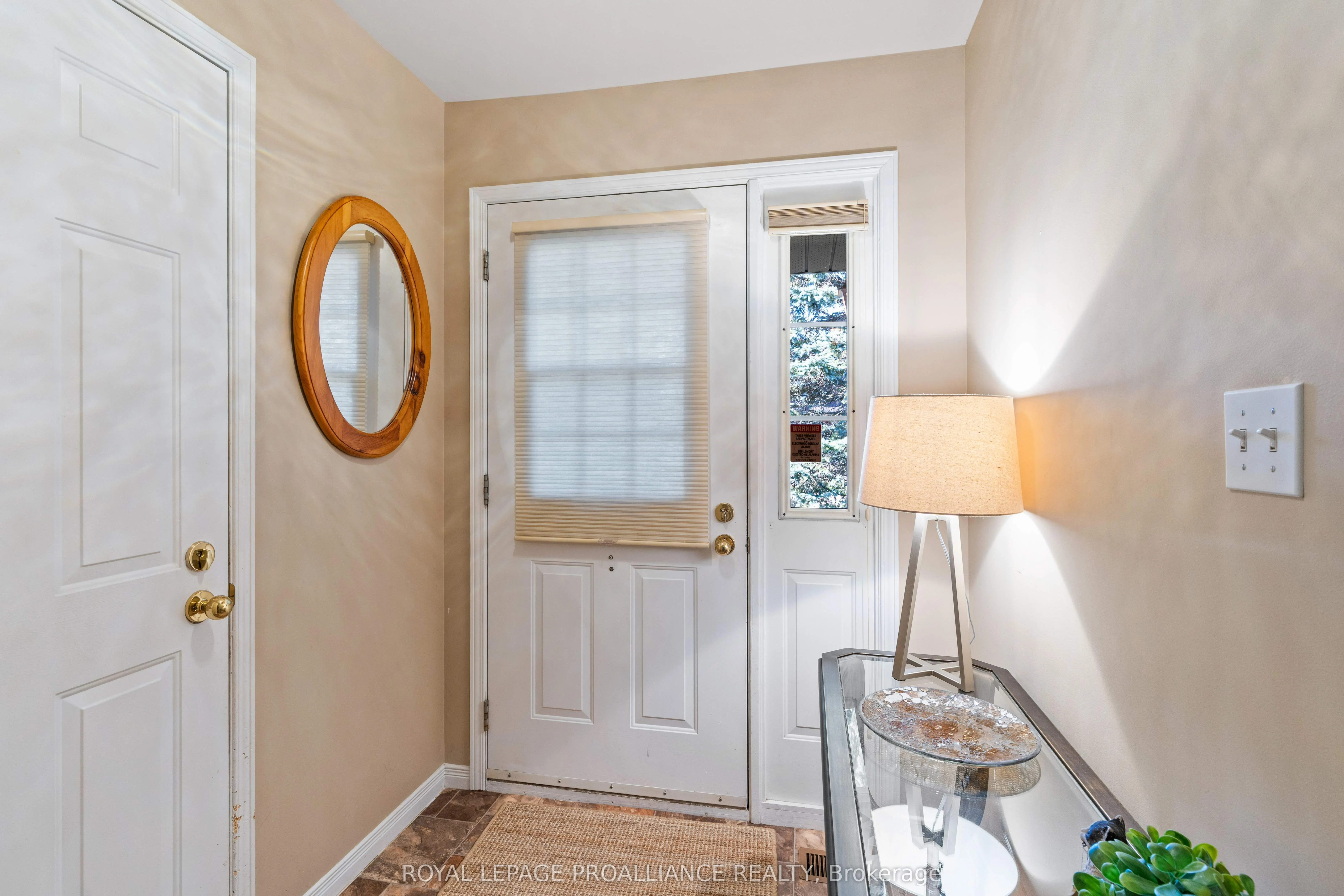 31 Wimot Young Place