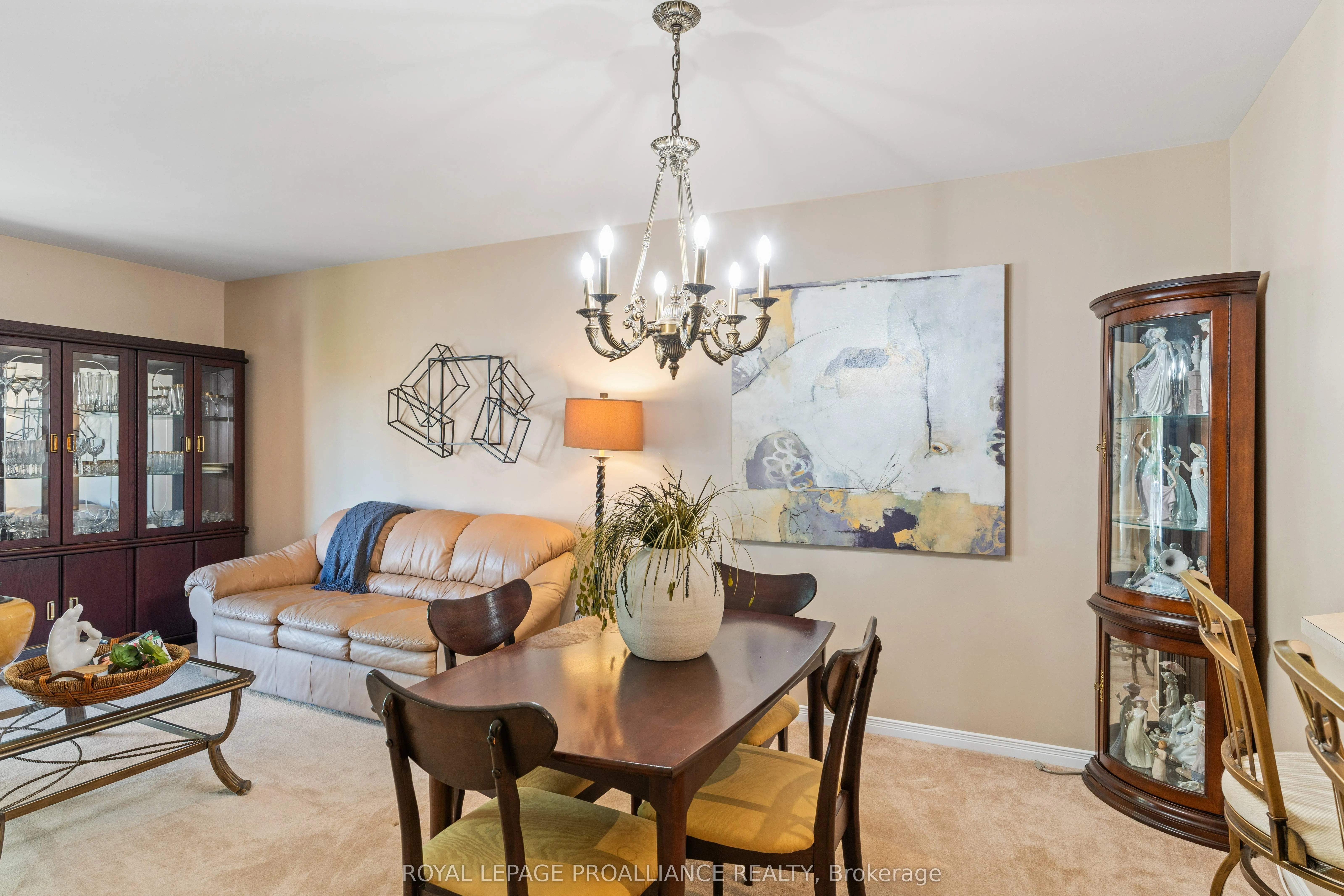 31 Wimot Young Place