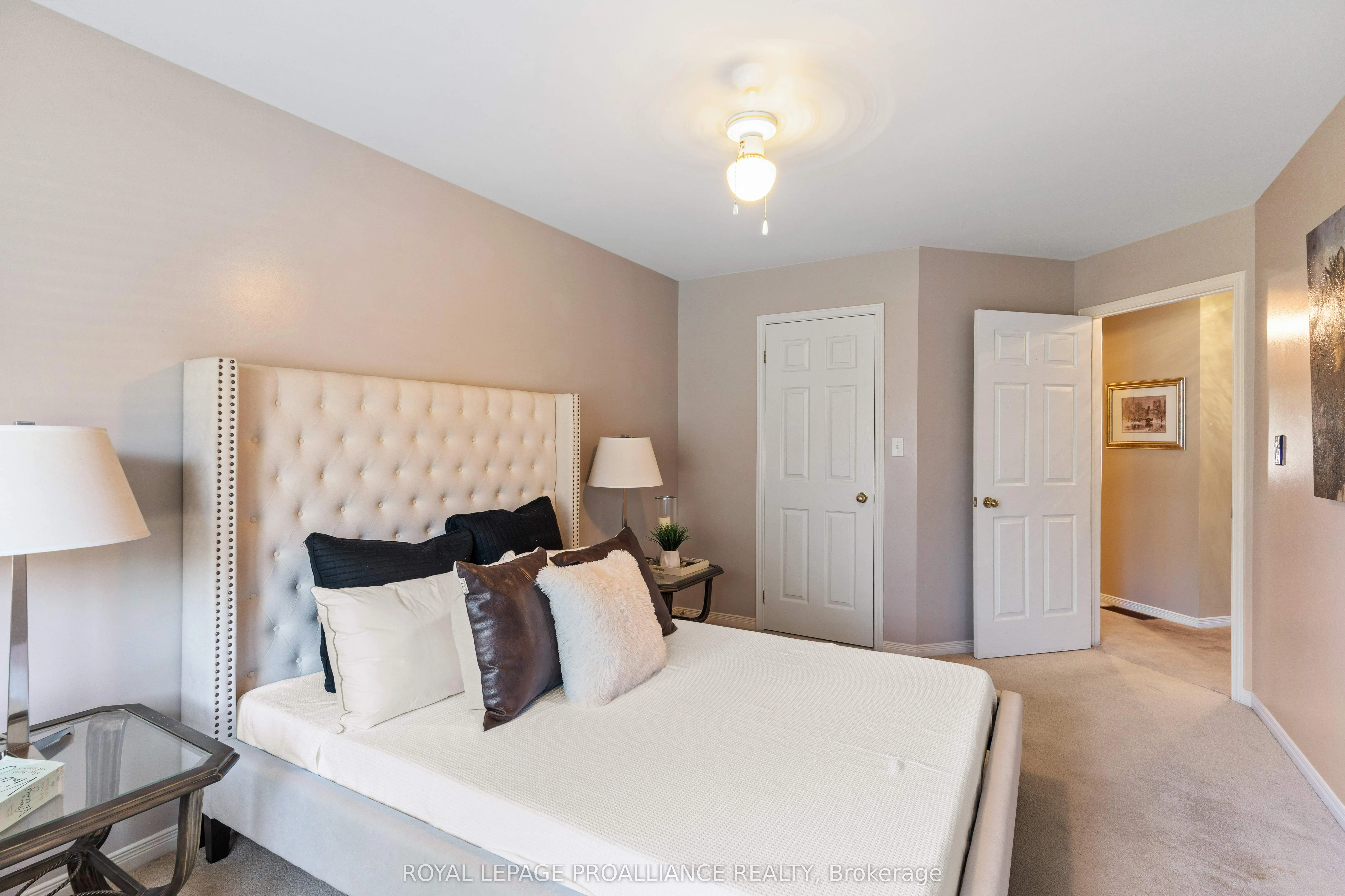31 Wimot Young Place