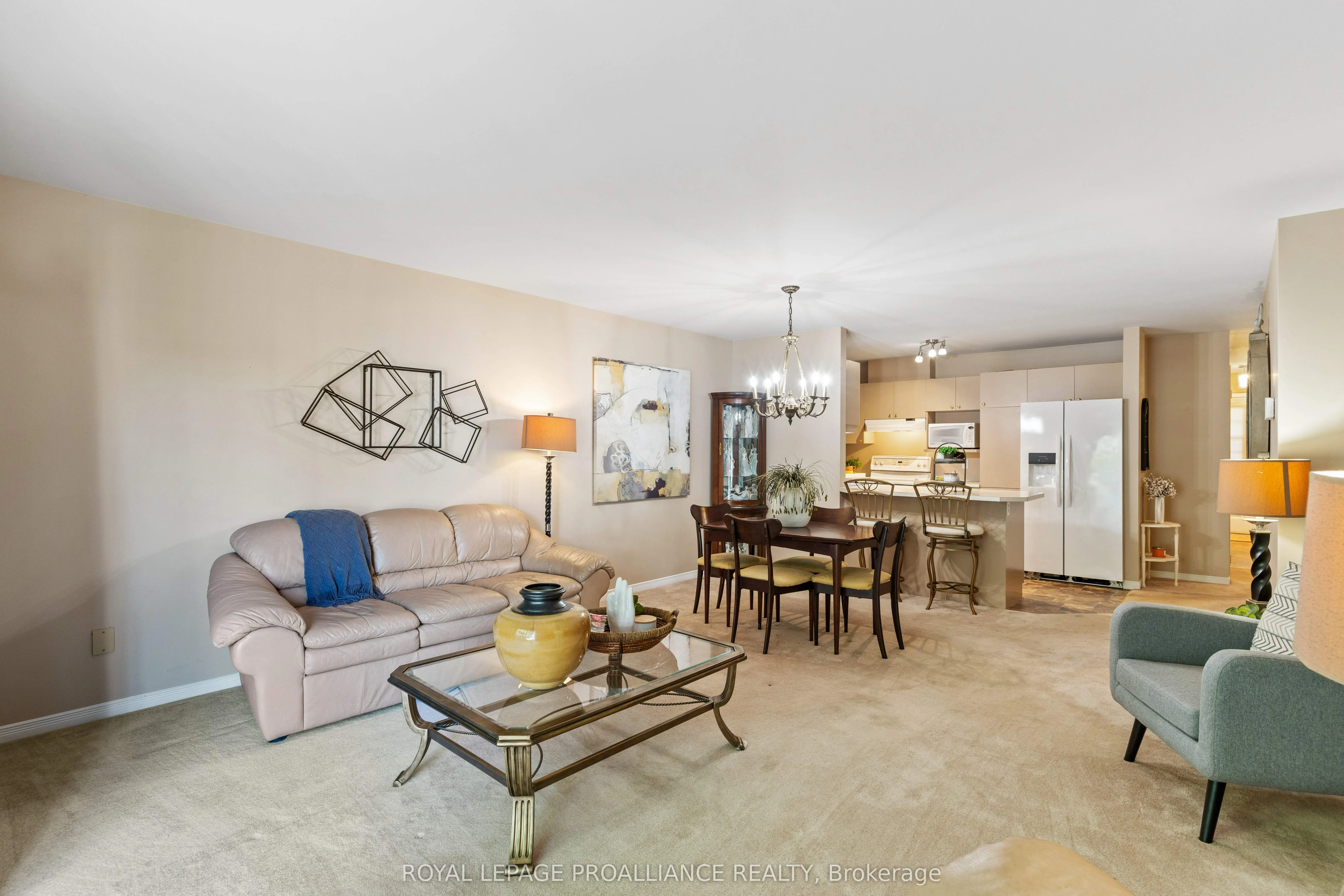 31 Wimot Young Place