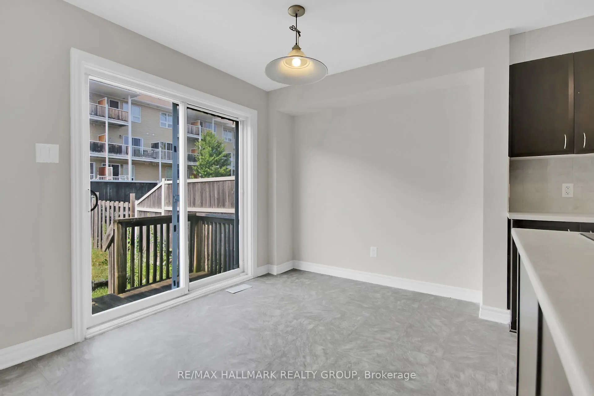 418 Temiskaming Crescent