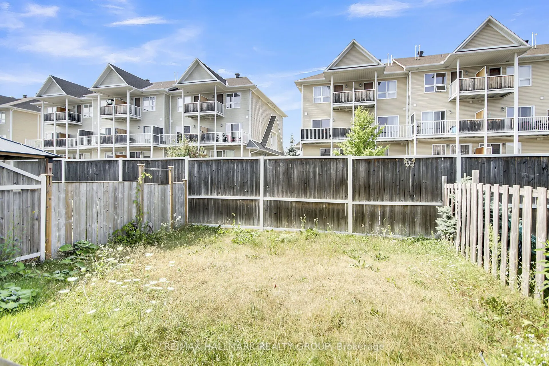 418 Temiskaming Crescent