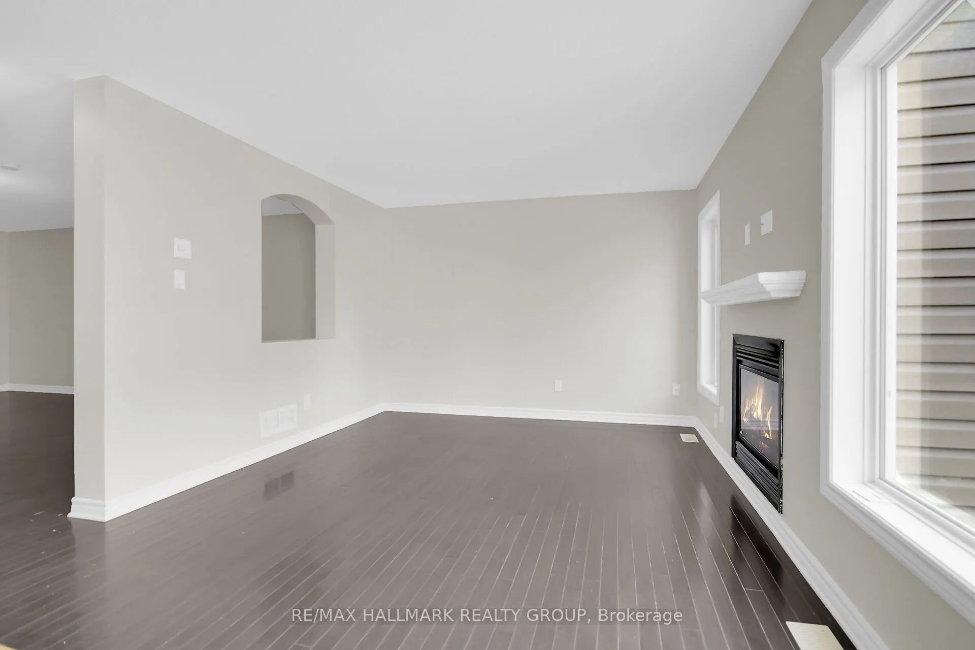 418 Temiskaming Crescent