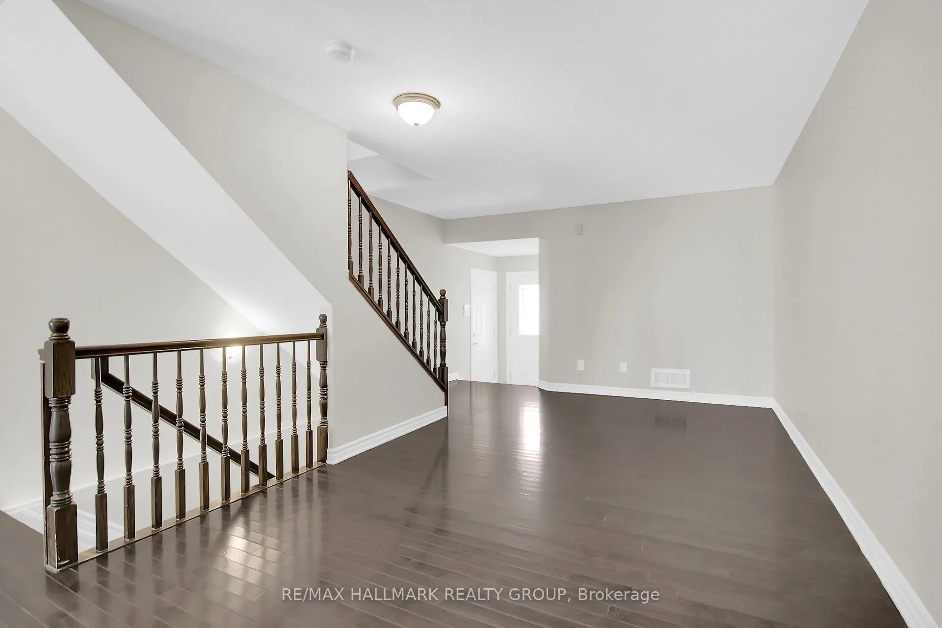 418 Temiskaming Crescent