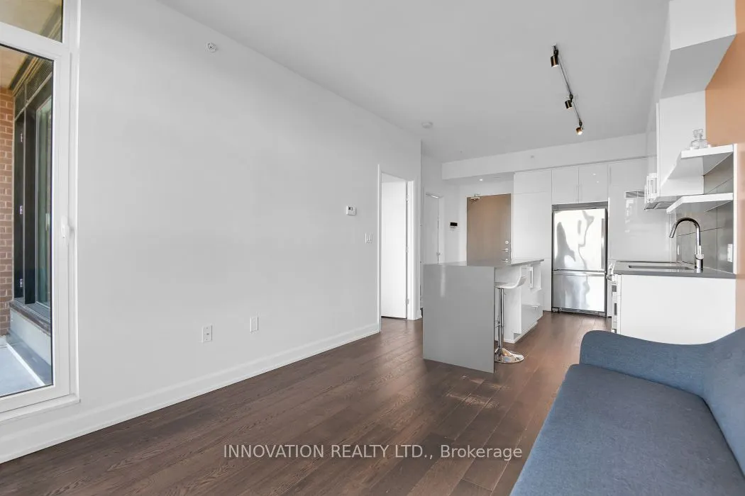 10 Rosemount Avenue, #410