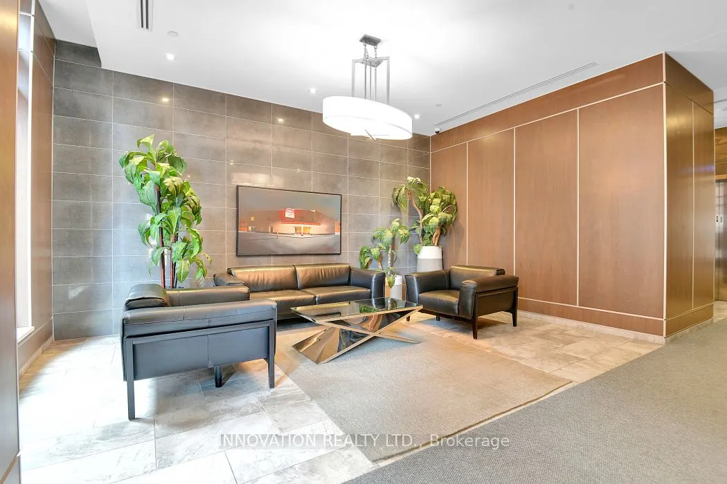 10 Rosemount Avenue, #410