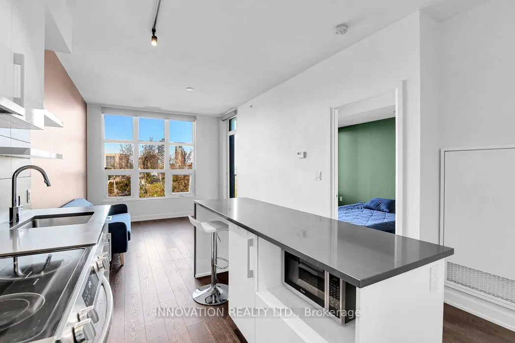 10 Rosemount Avenue, #410