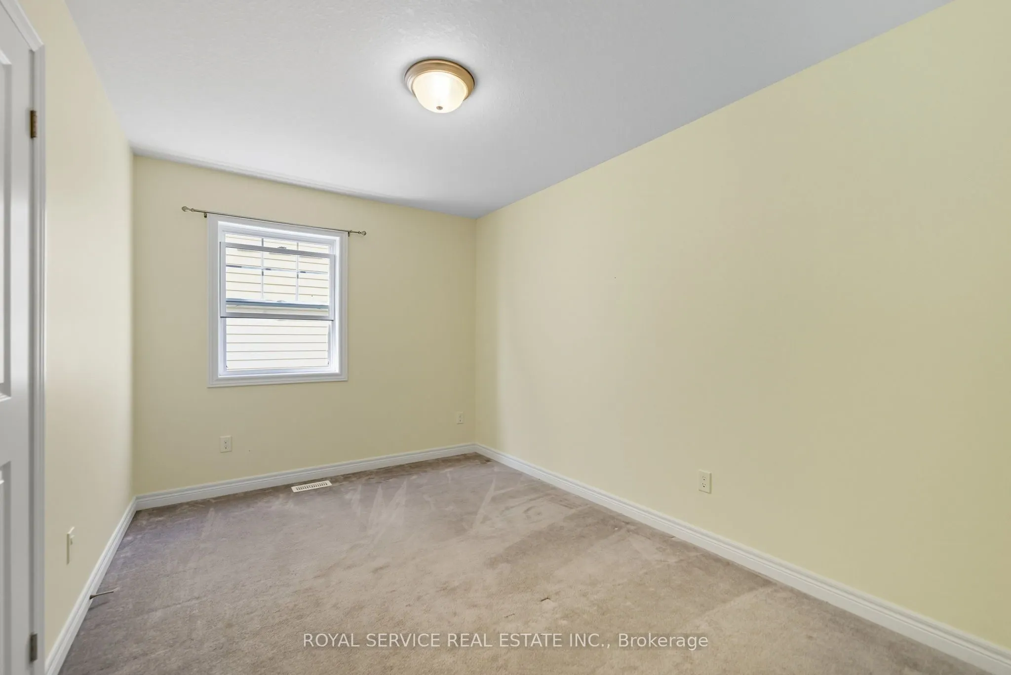 264 Strachan Street