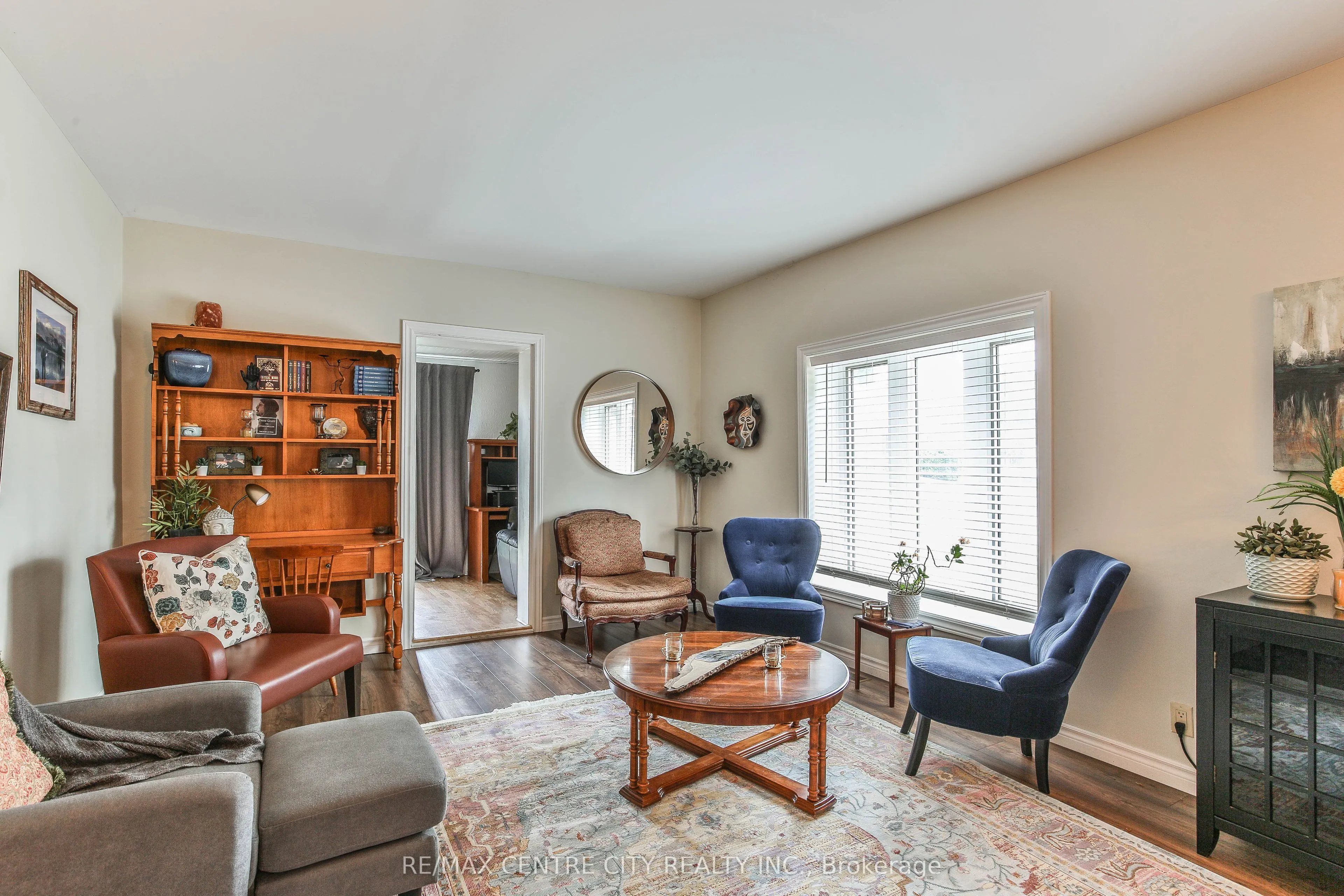 13 Potters Road N