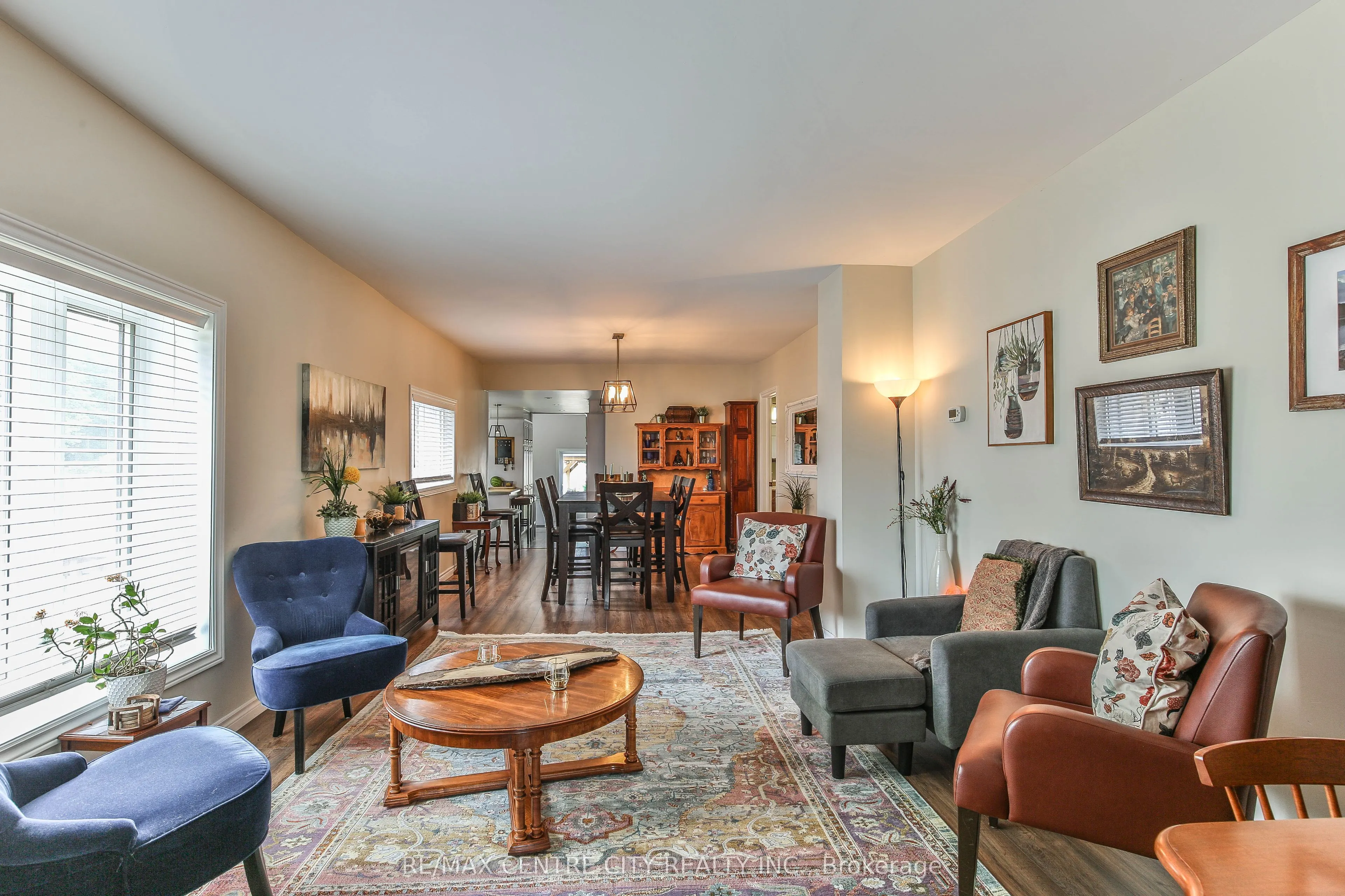 13 Potters Road N