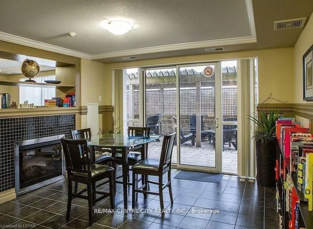 1030 Coronation Drive, #103