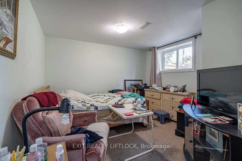 39 Beechwood Drive