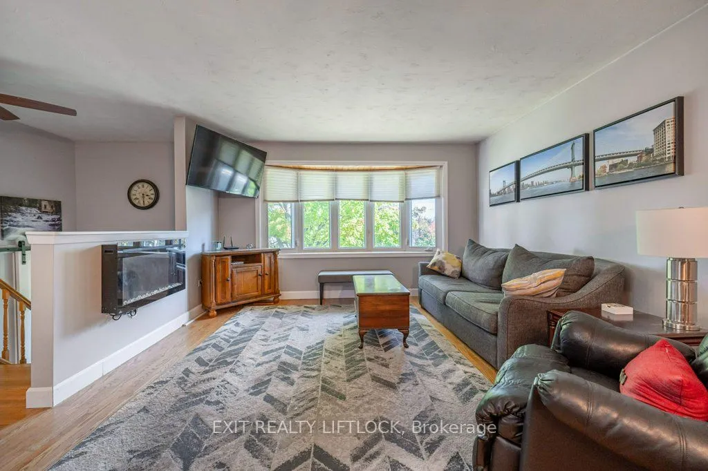 39 Beechwood Drive