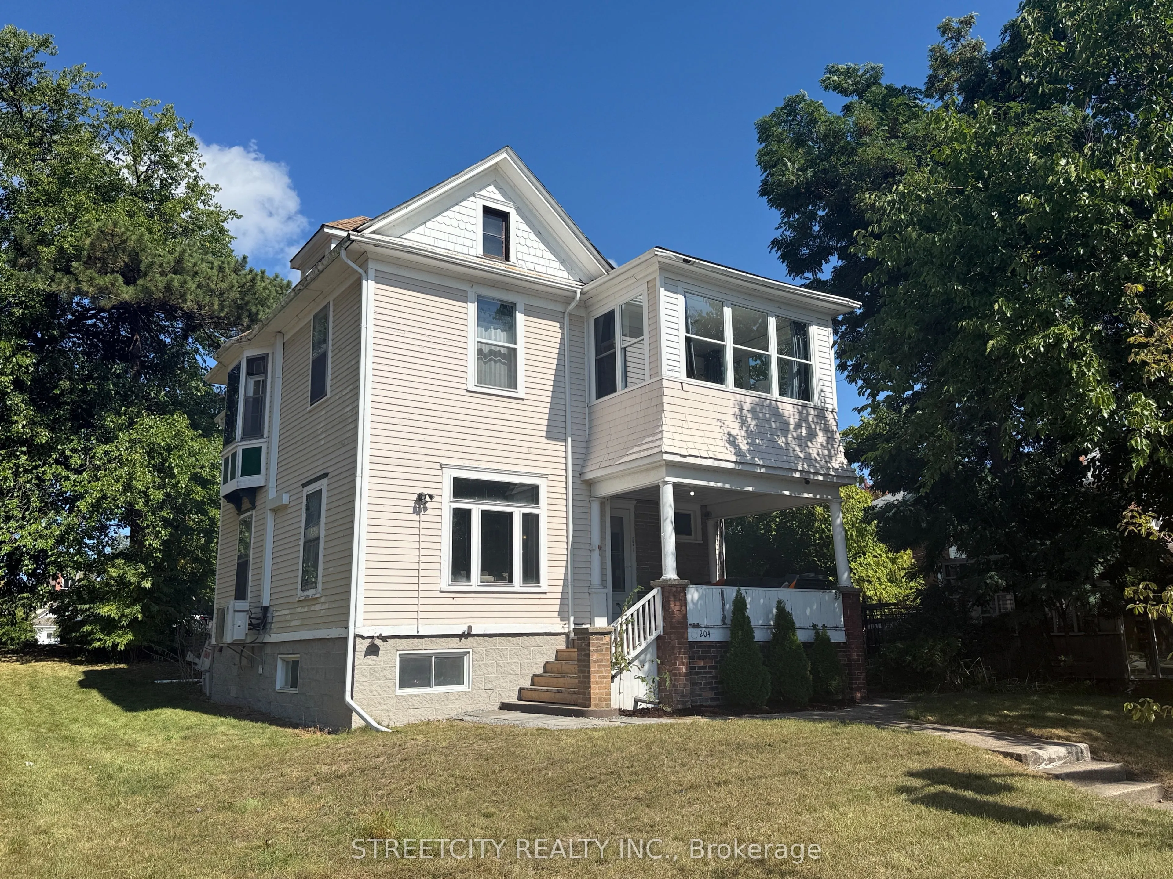 204 London Road
