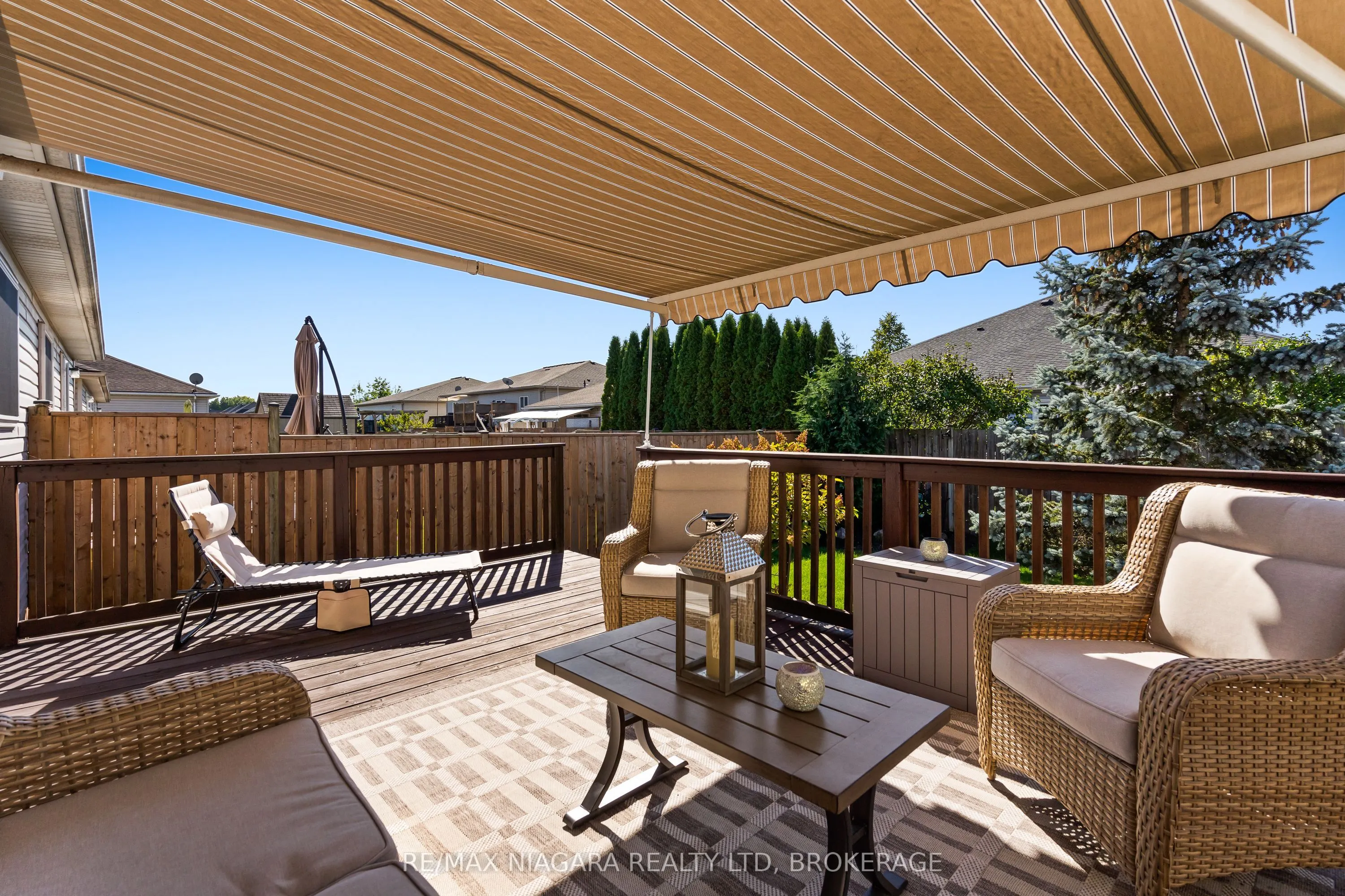 208 Autumn Crescent