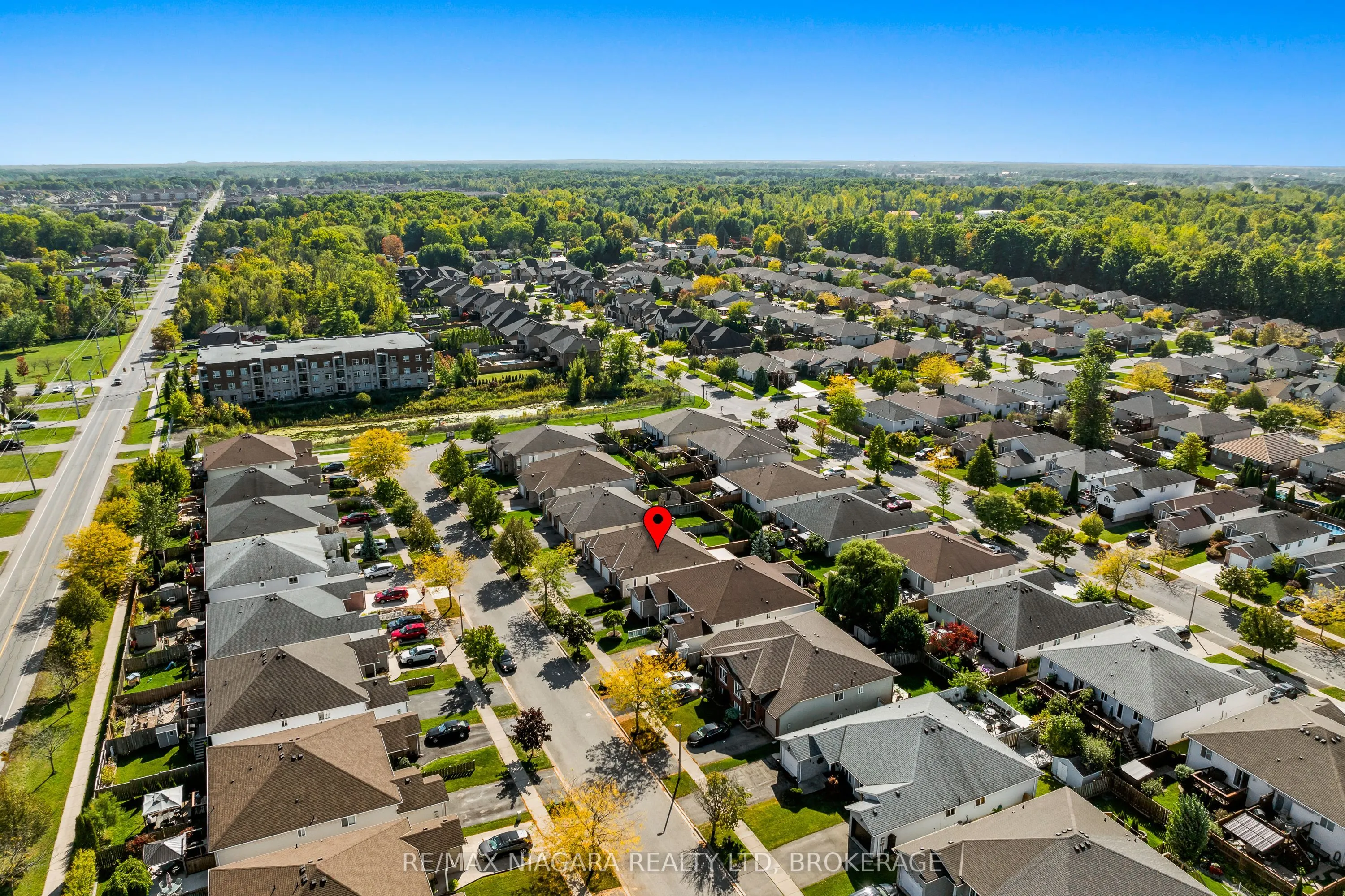 208 Autumn Crescent