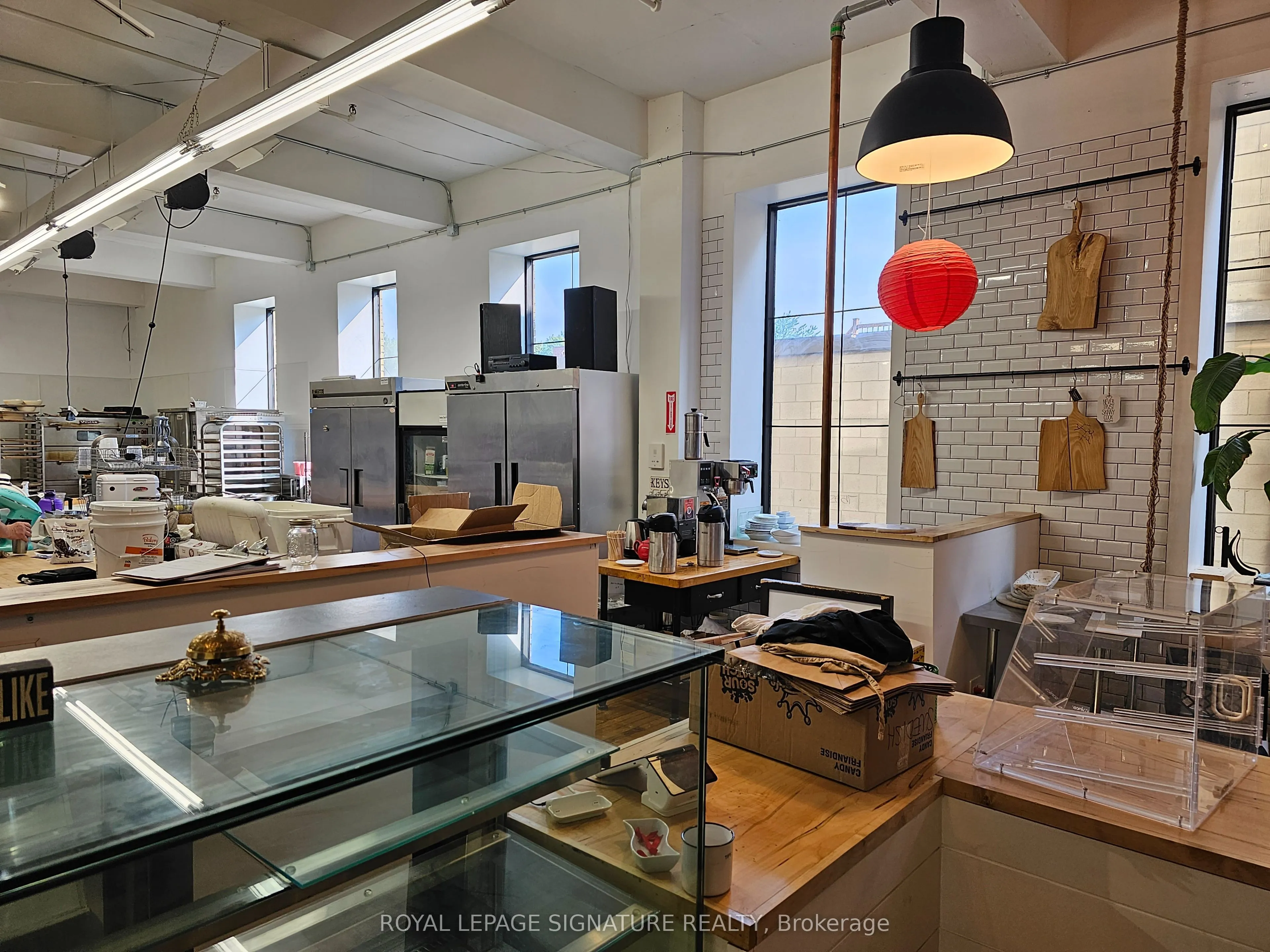630 Dundas Street