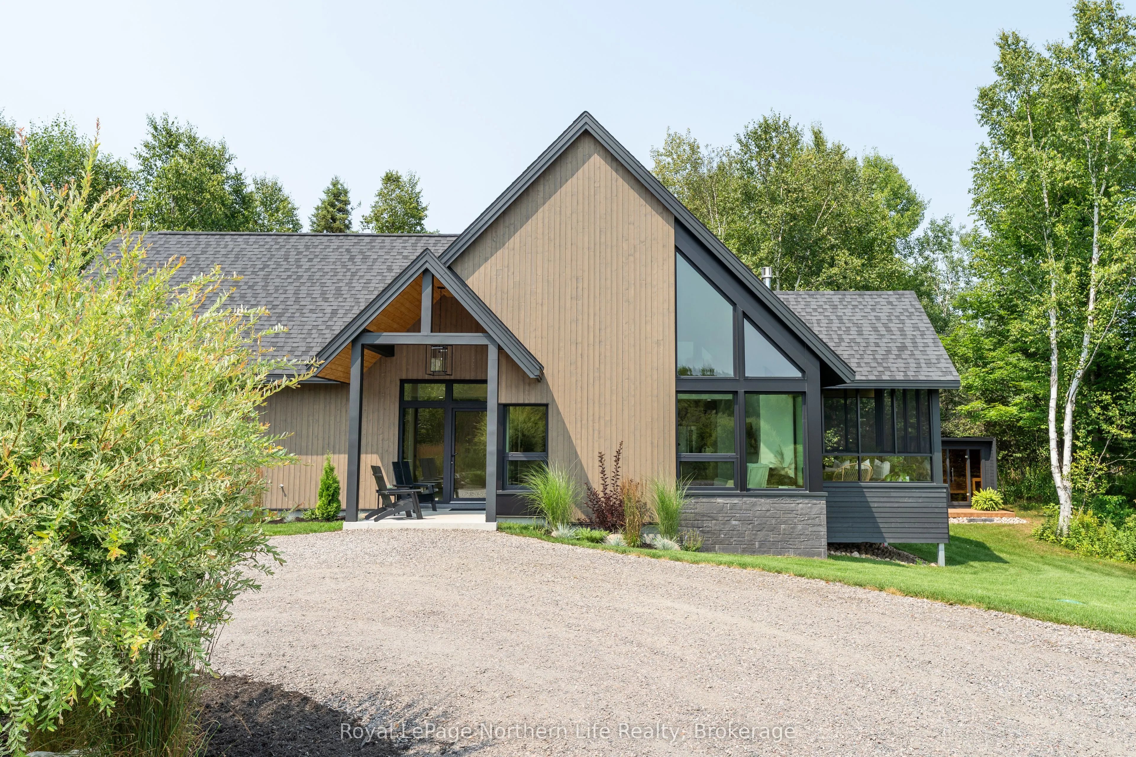 466 Ouellette Road