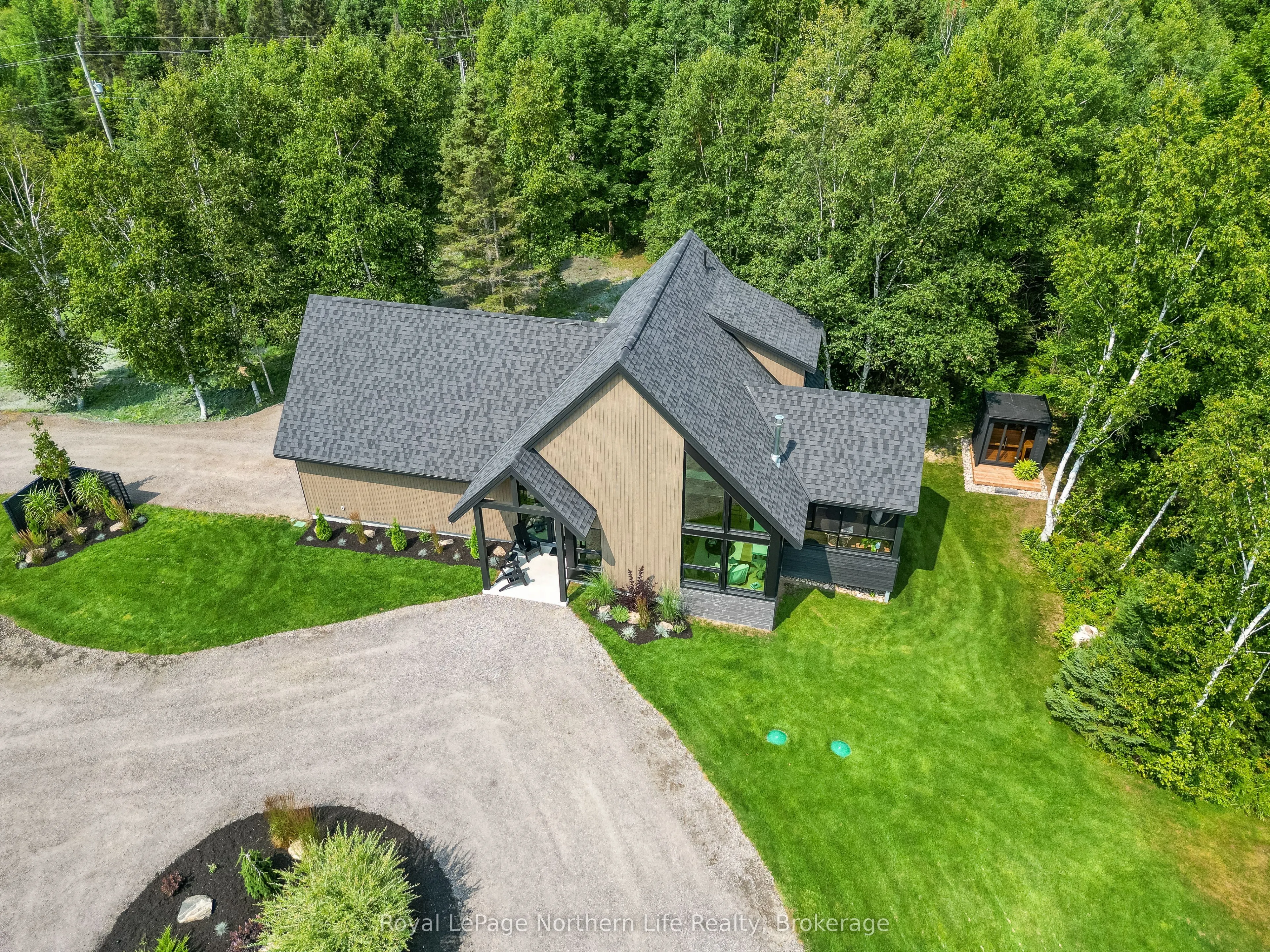 466 Ouellette Road