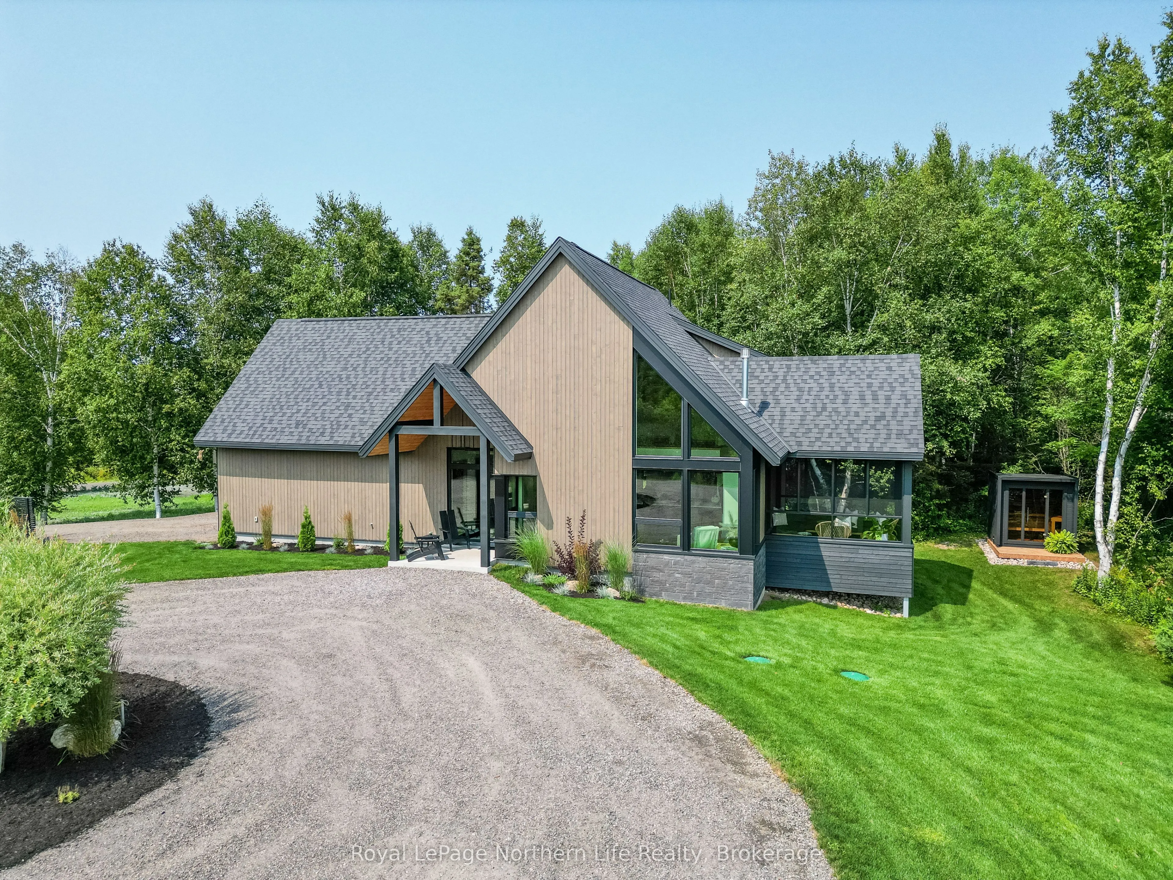 466 Ouellette Road