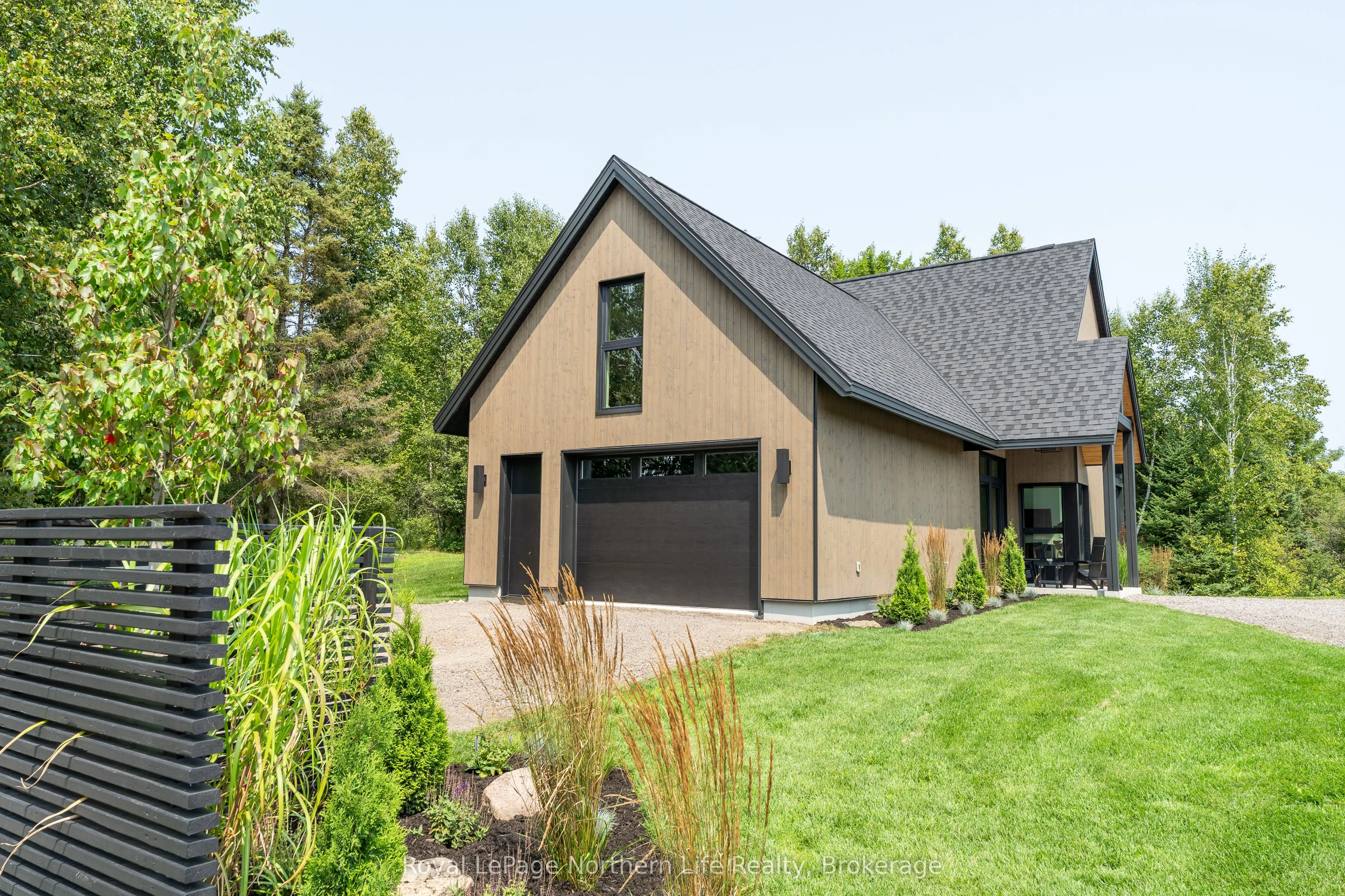 466 Ouellette Road