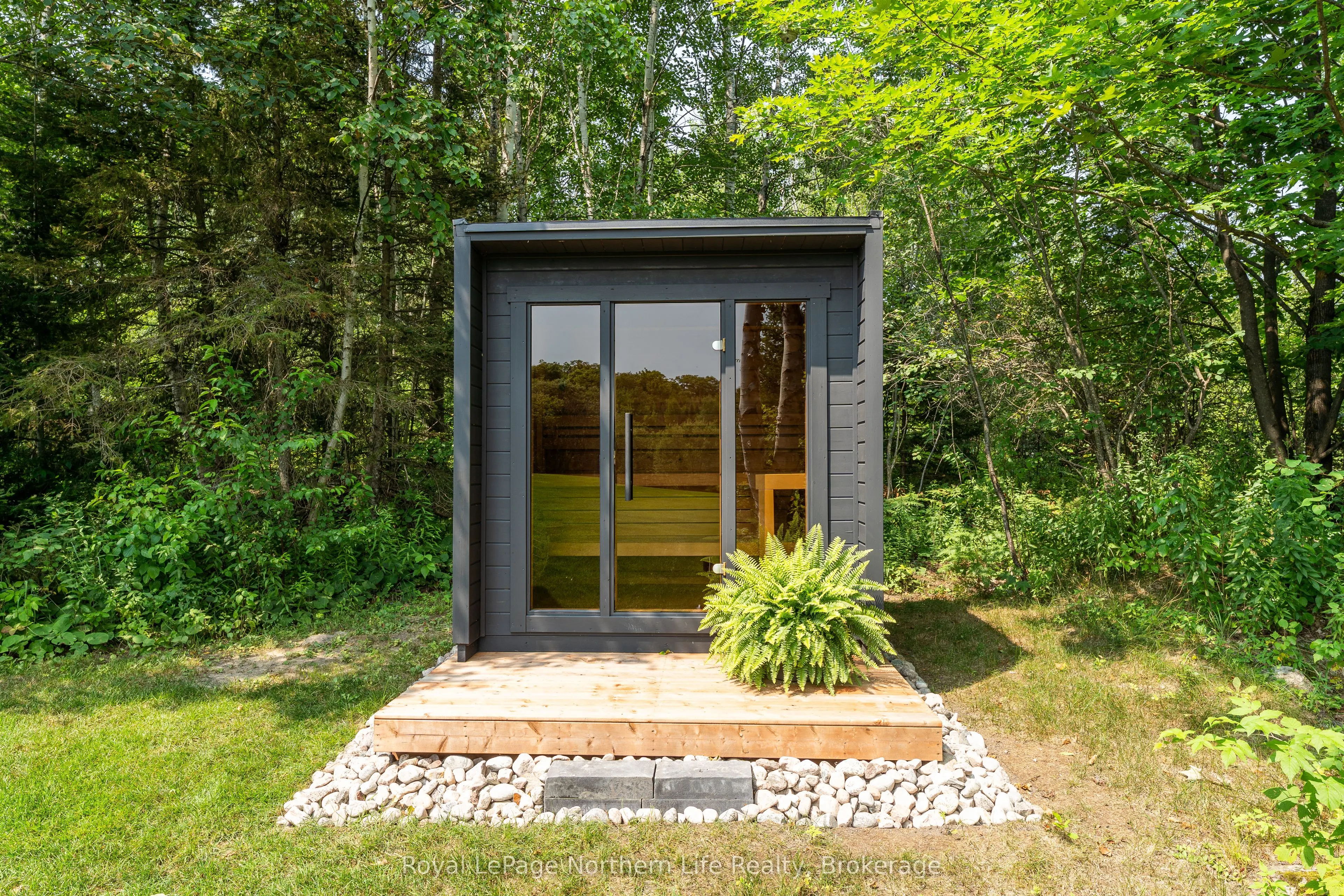 466 Ouellette Road