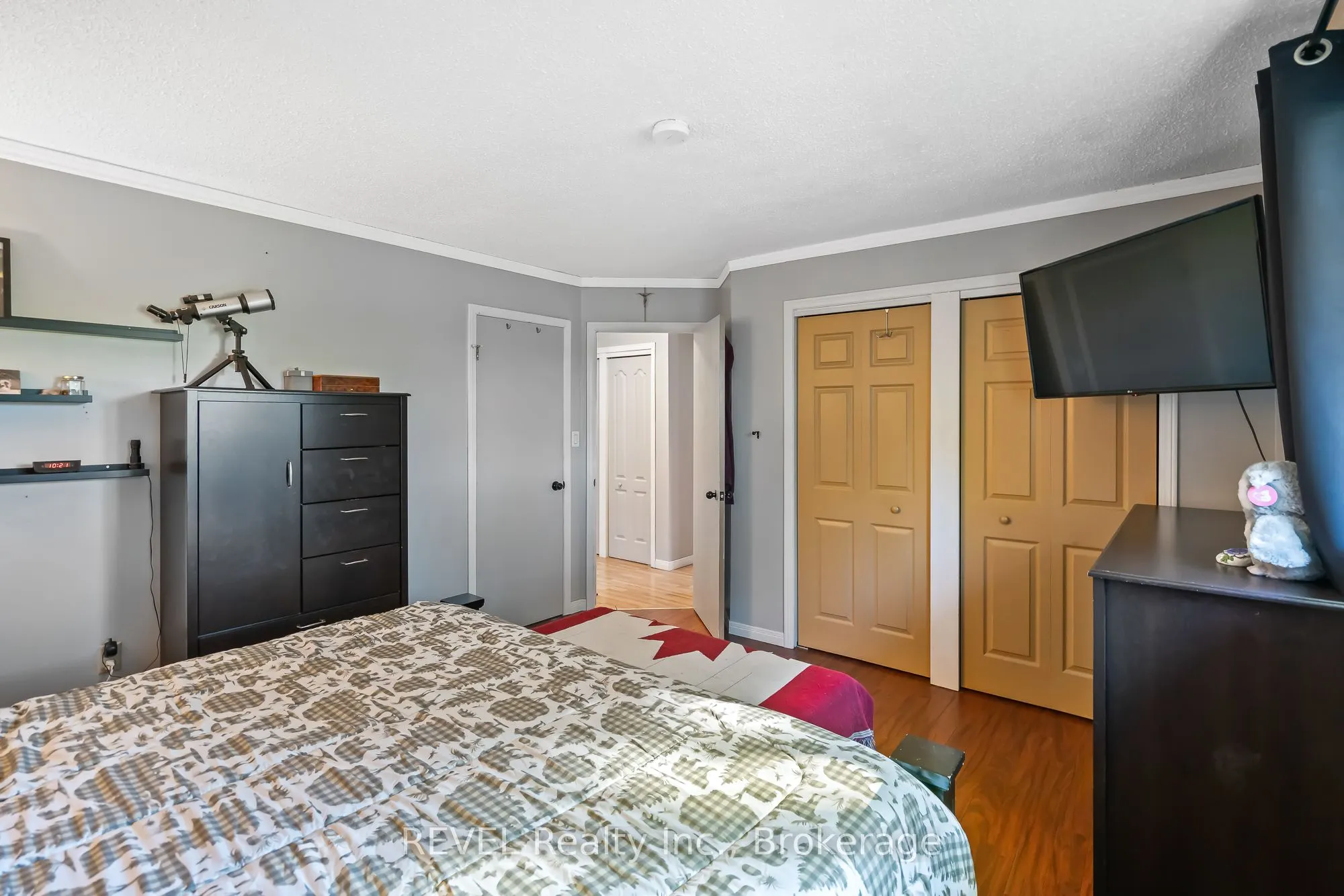 12 Silverdale Drive