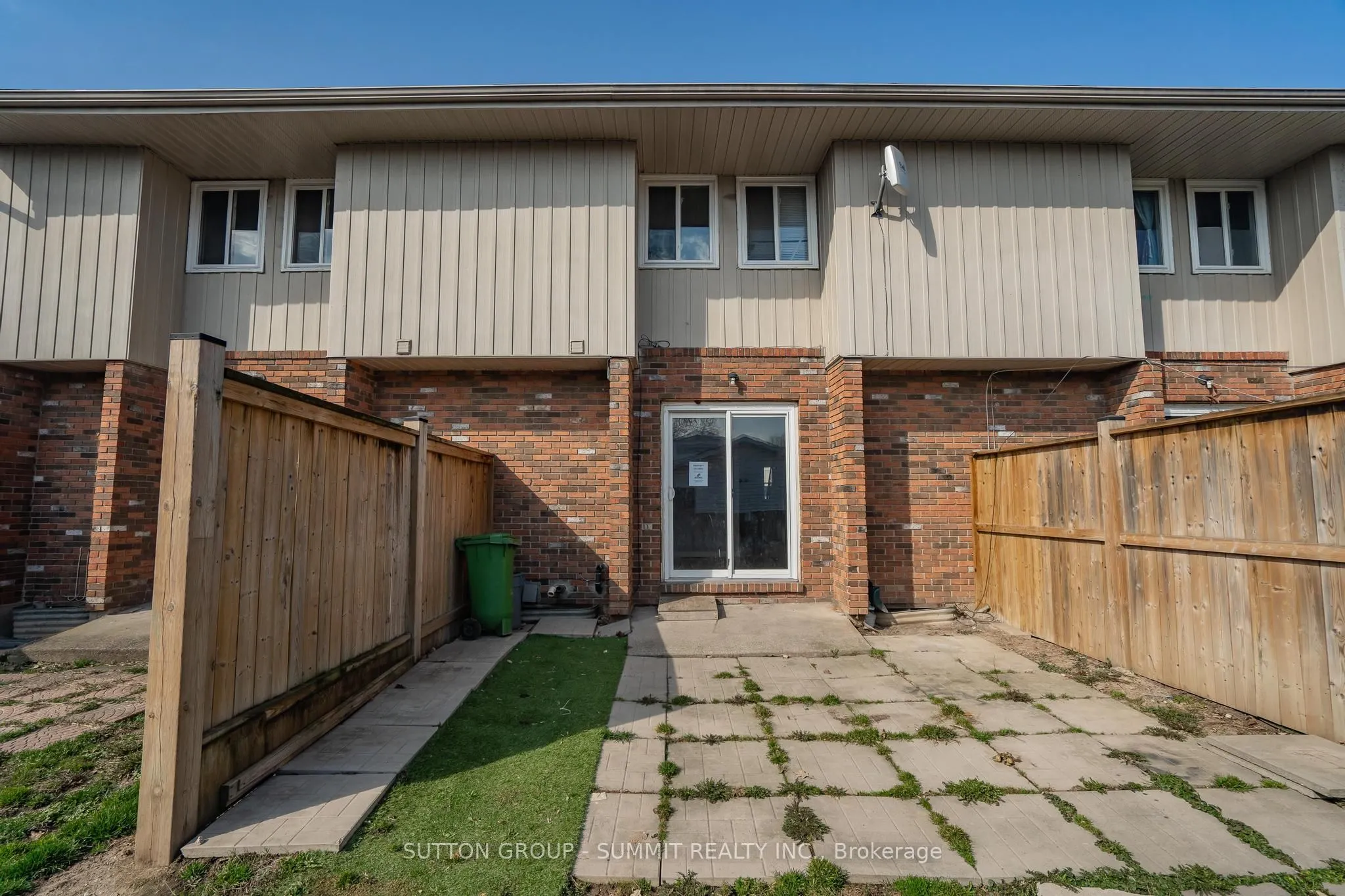 100 BROWNLEIGH Avenue, #264