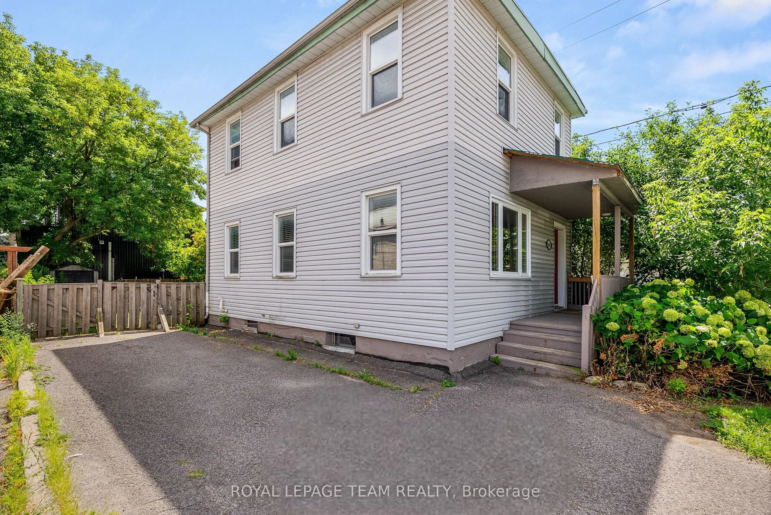 240 Garneau Street