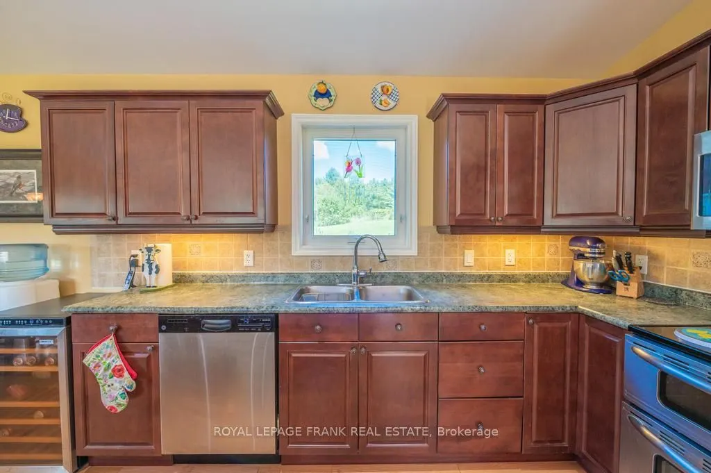 406 Lakehurst Circle Road