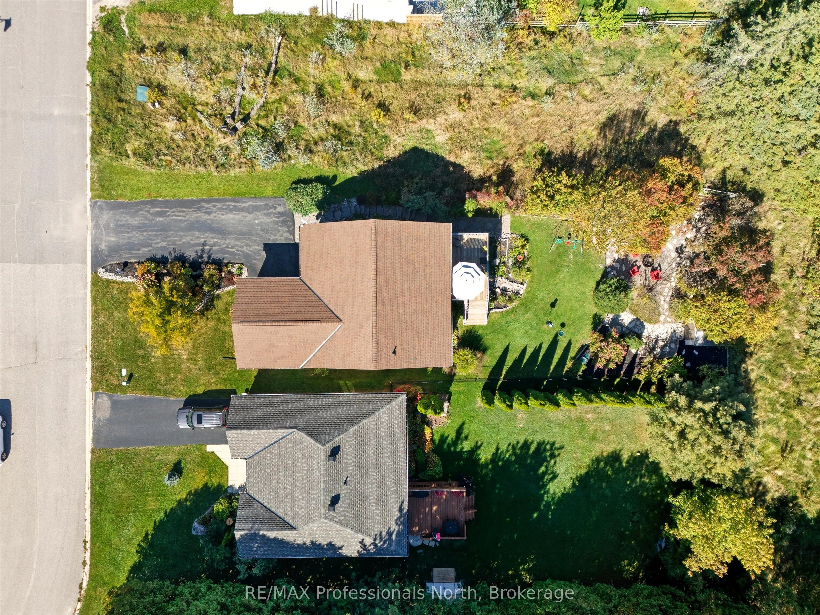 17 KEALL Crescent
