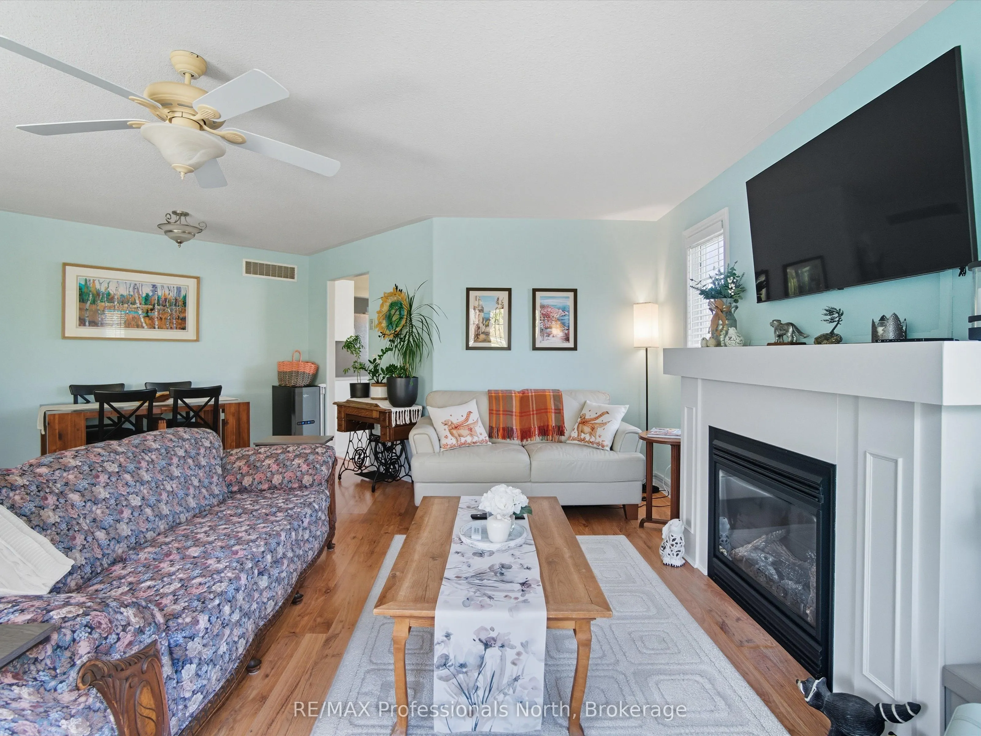 17 KEALL Crescent