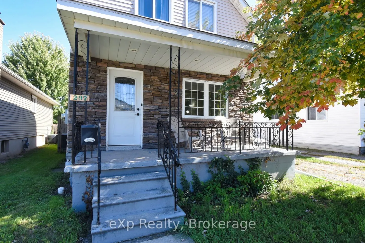 297 Wright Street