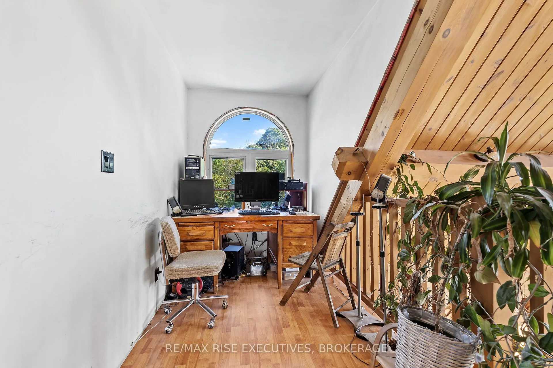 1758 Highway 15