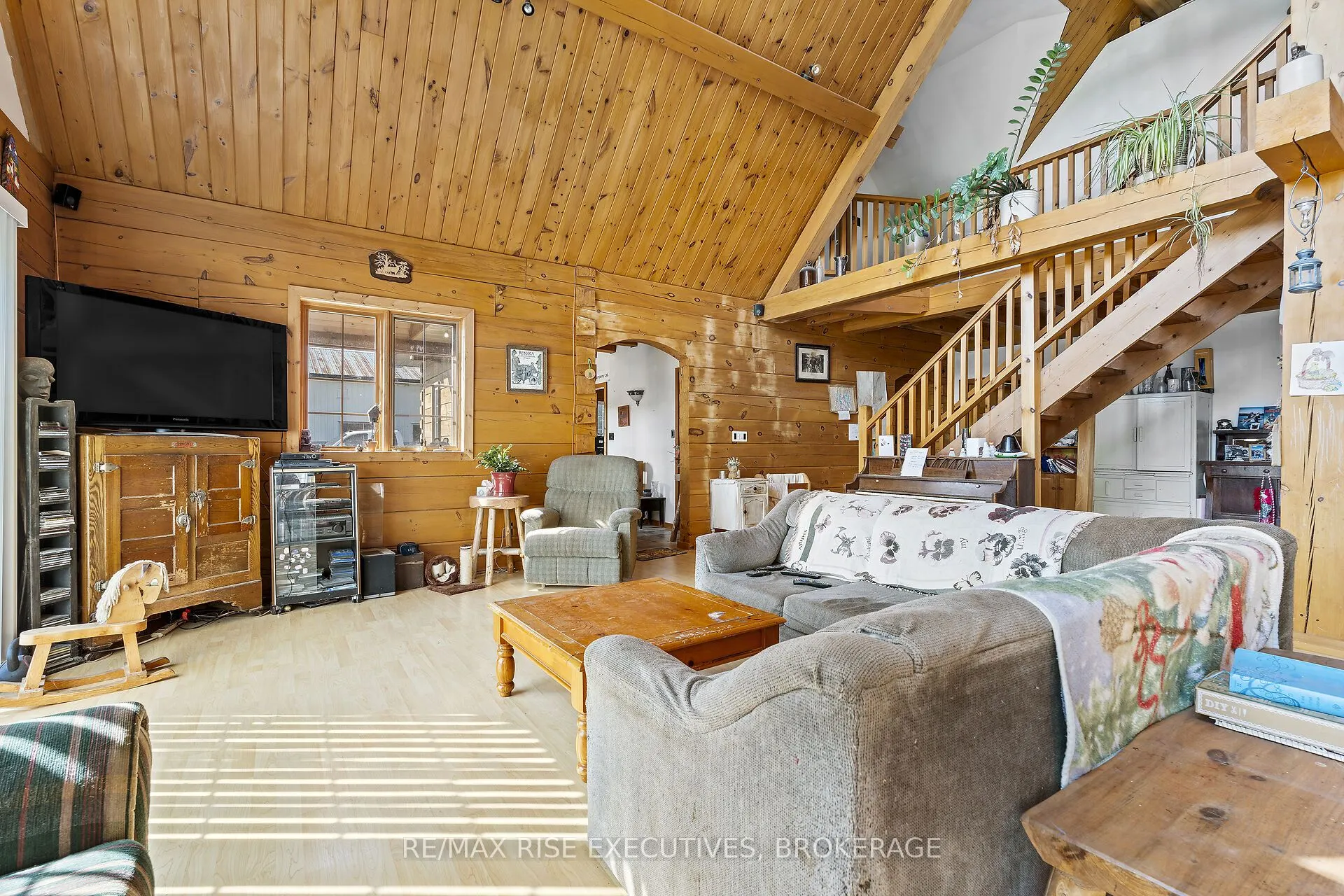 1758 Highway 15