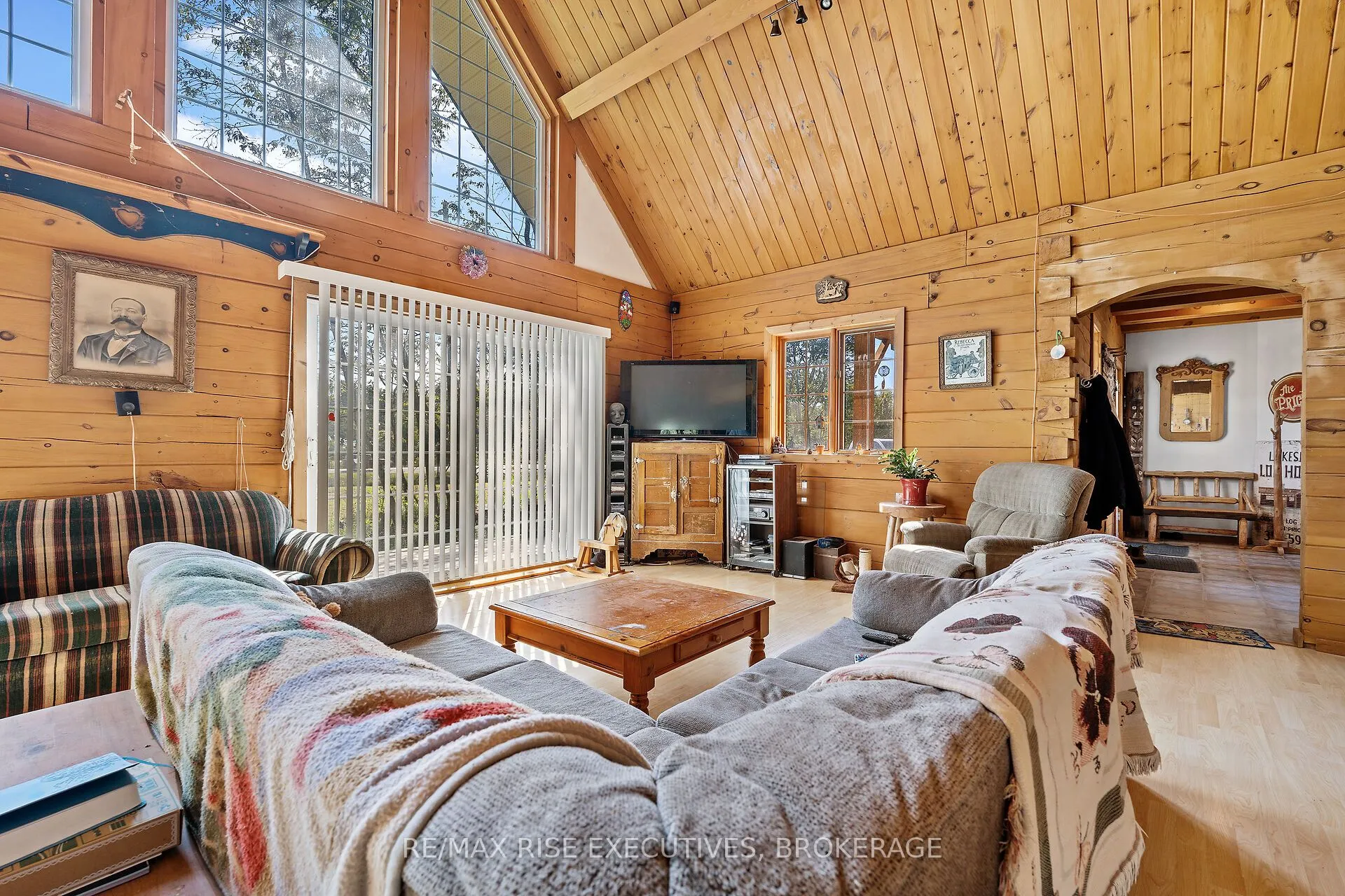 1758 Highway 15