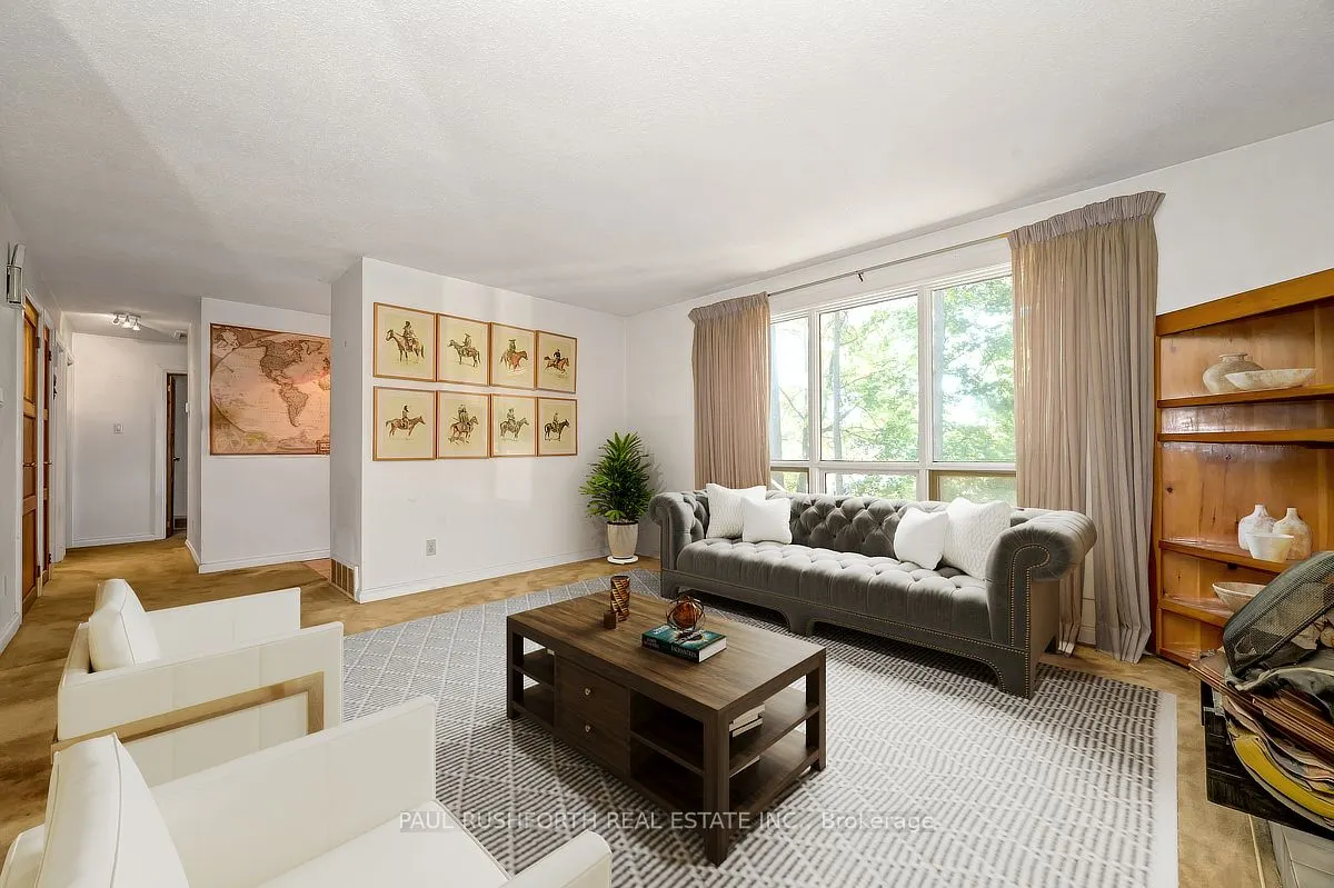 1283 Bayview Drive