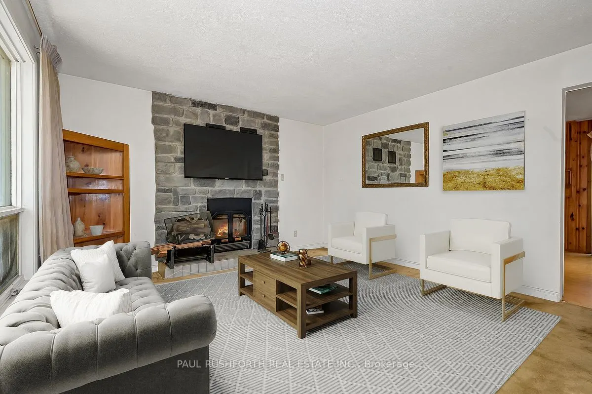 1283 Bayview Drive