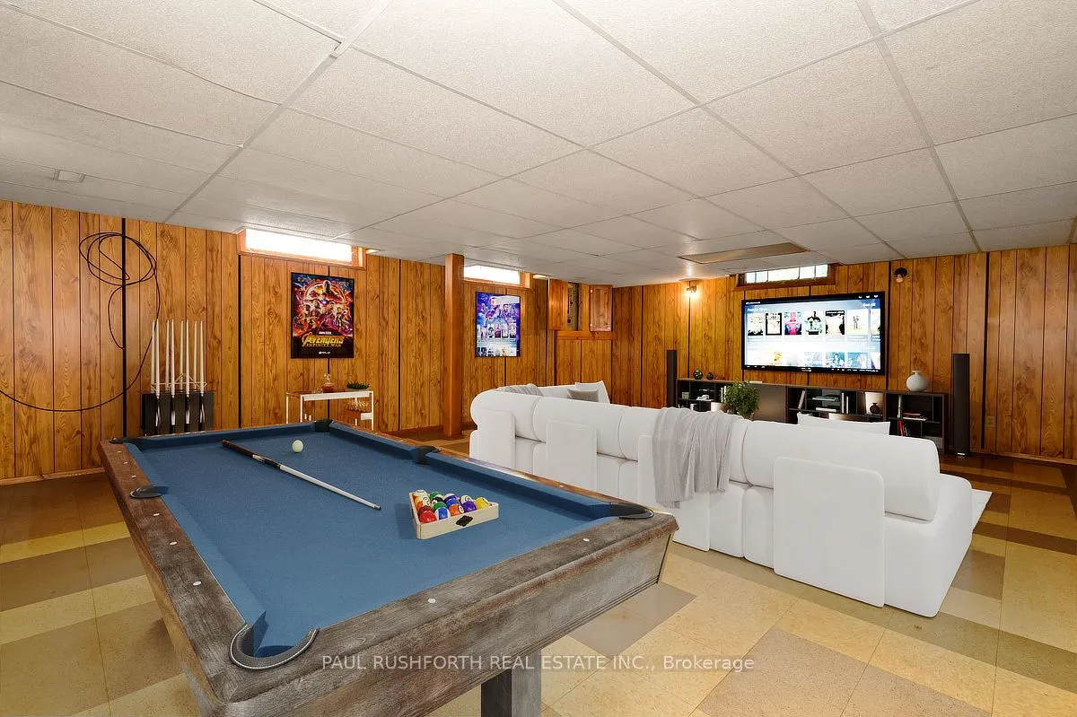 1283 Bayview Drive