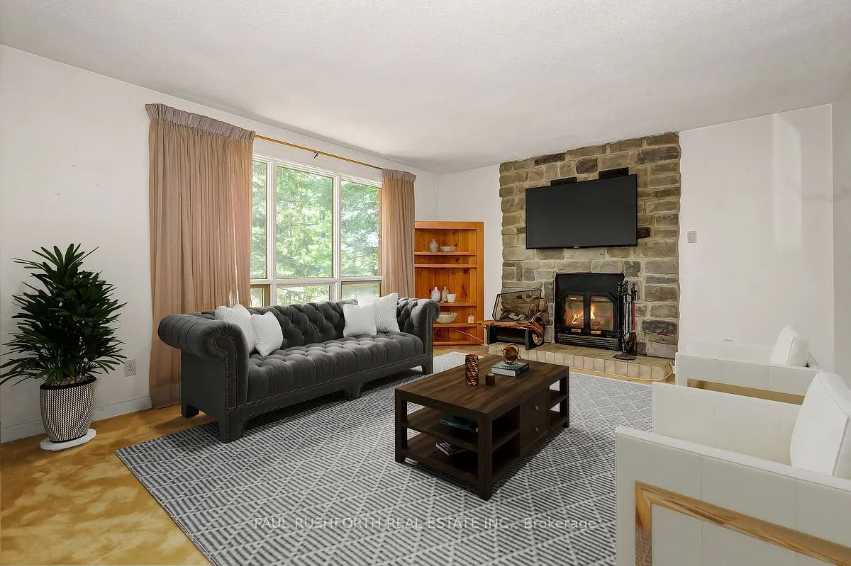 1283 Bayview Drive