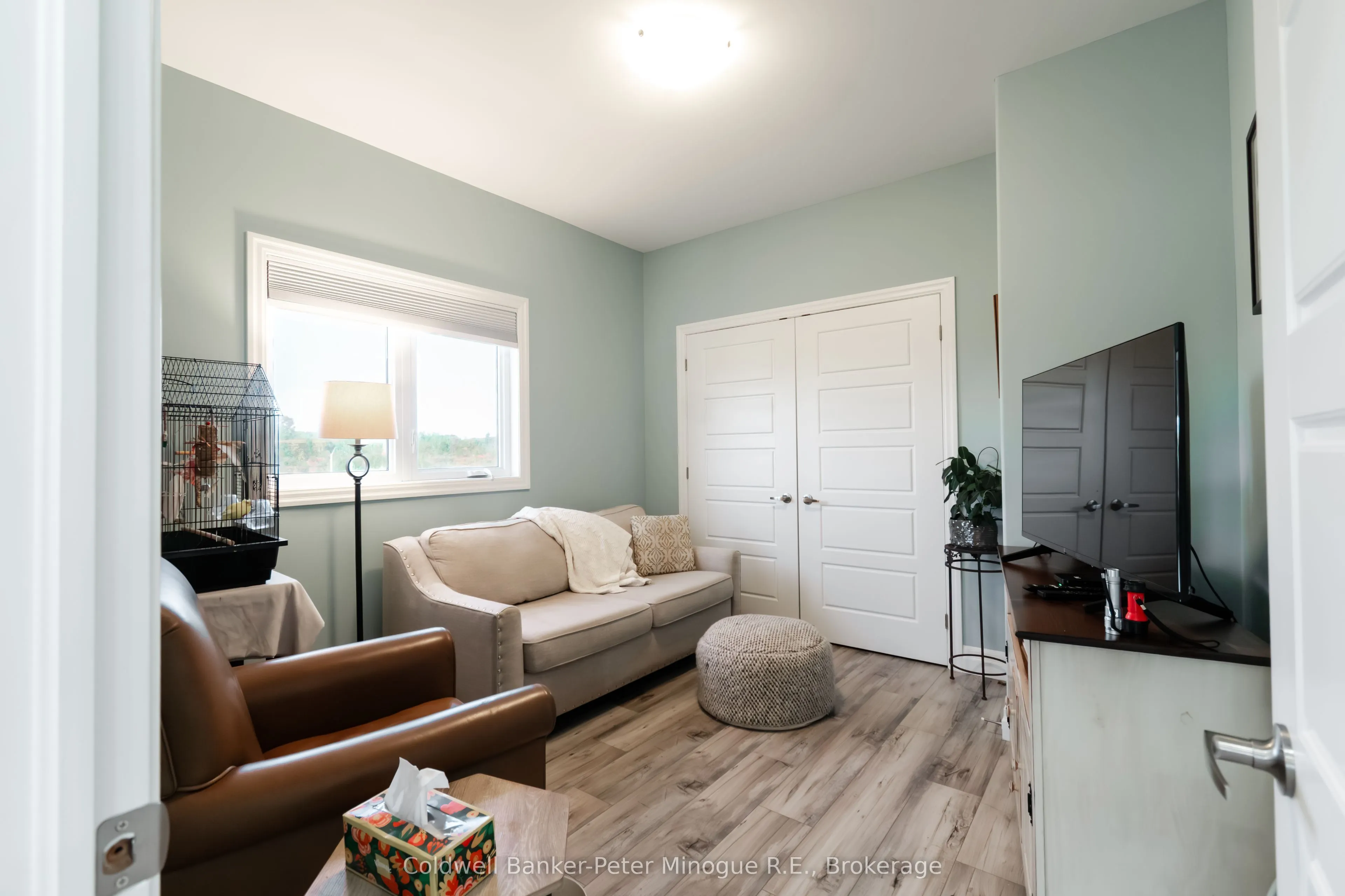 15 Frank Court