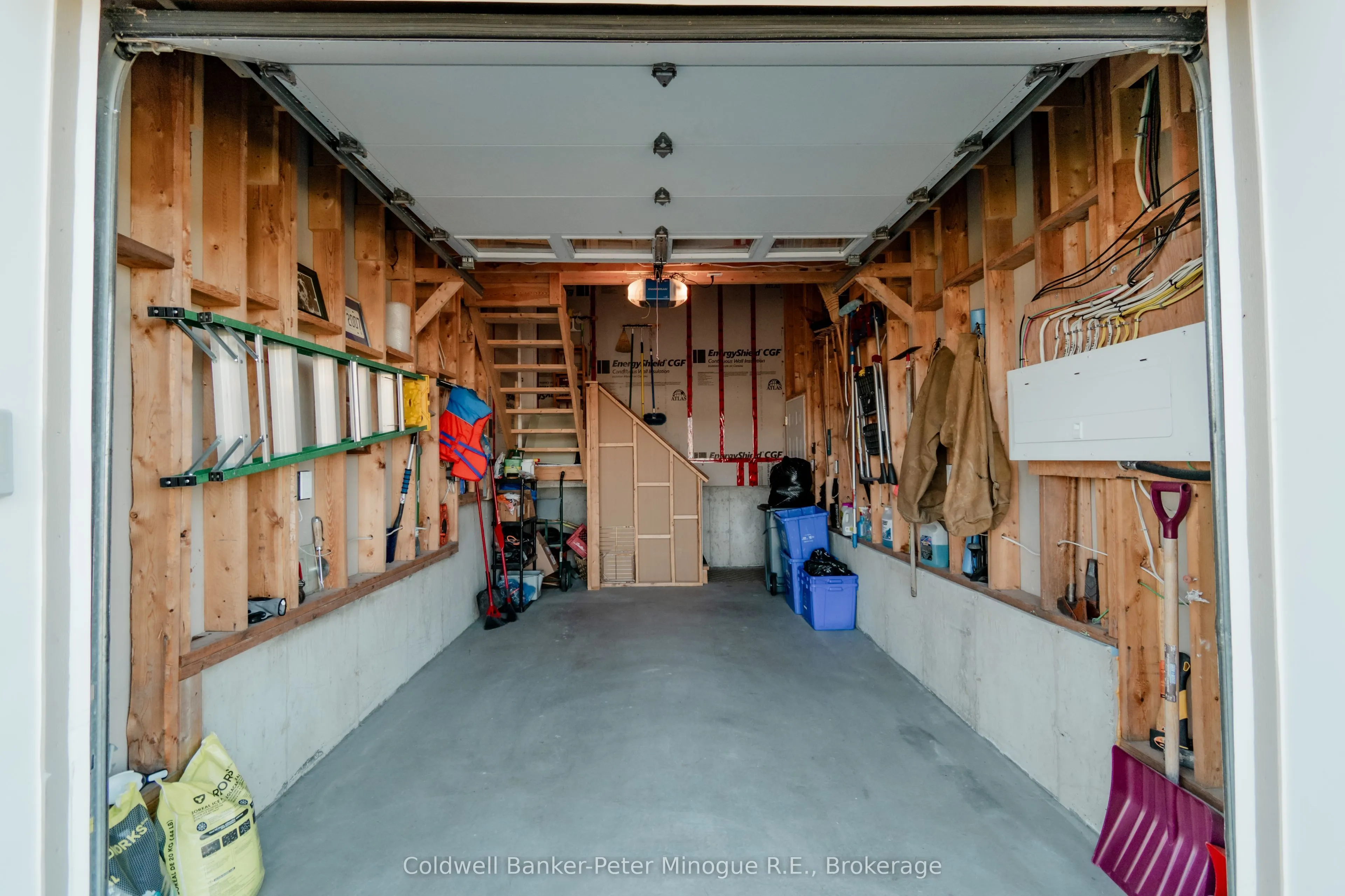 15 Frank Court
