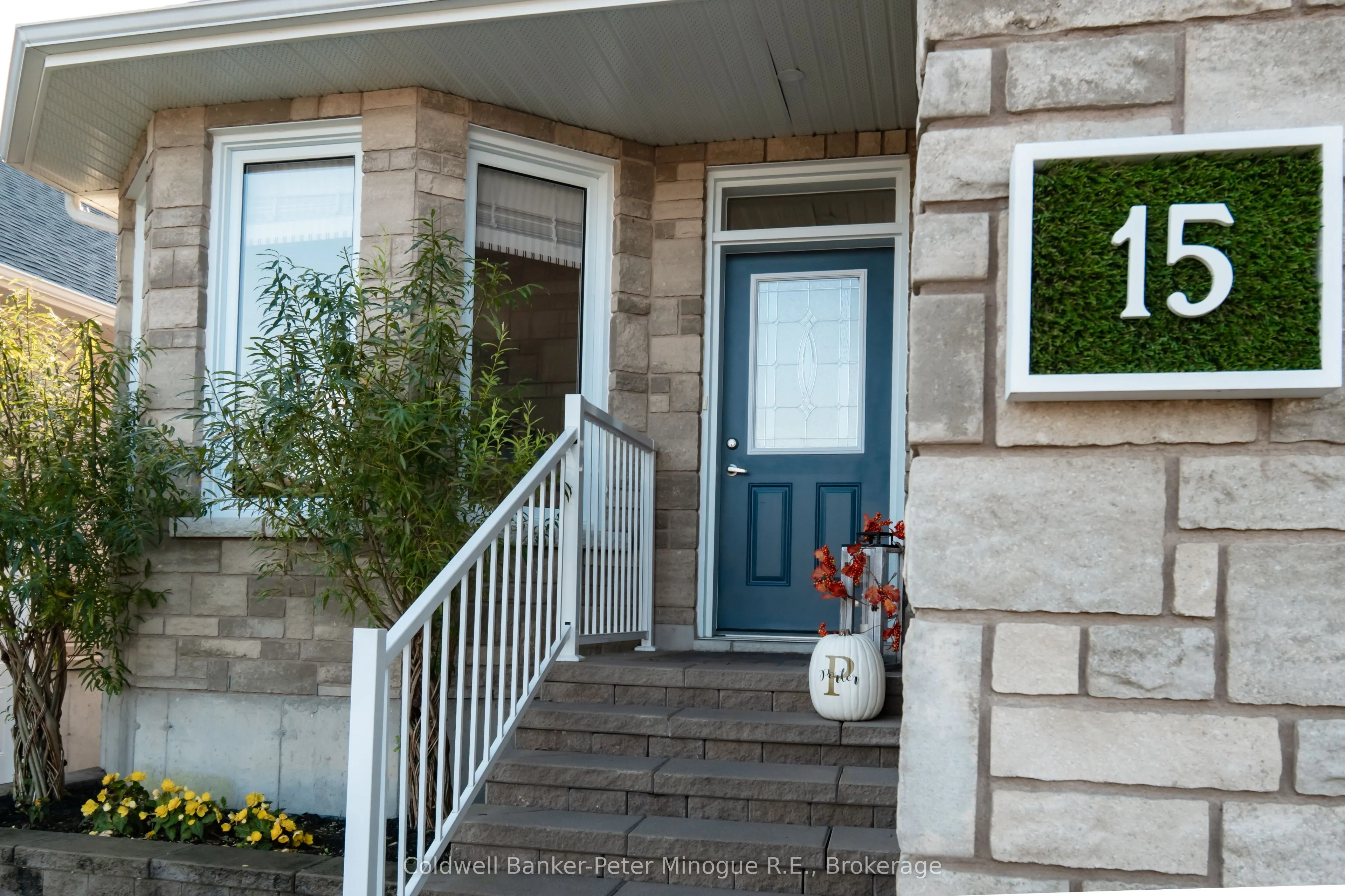 15 Frank Court