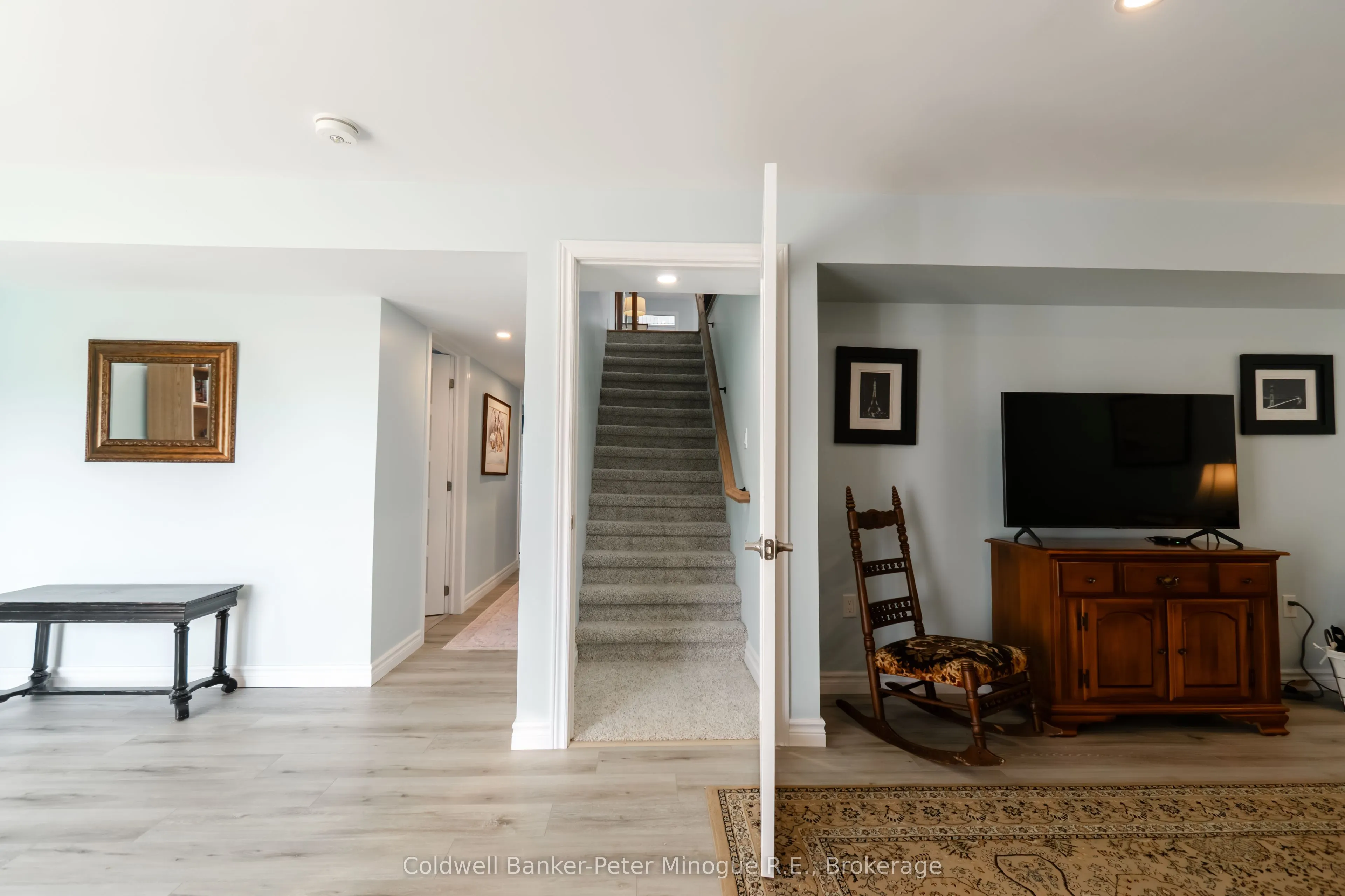 15 Frank Court