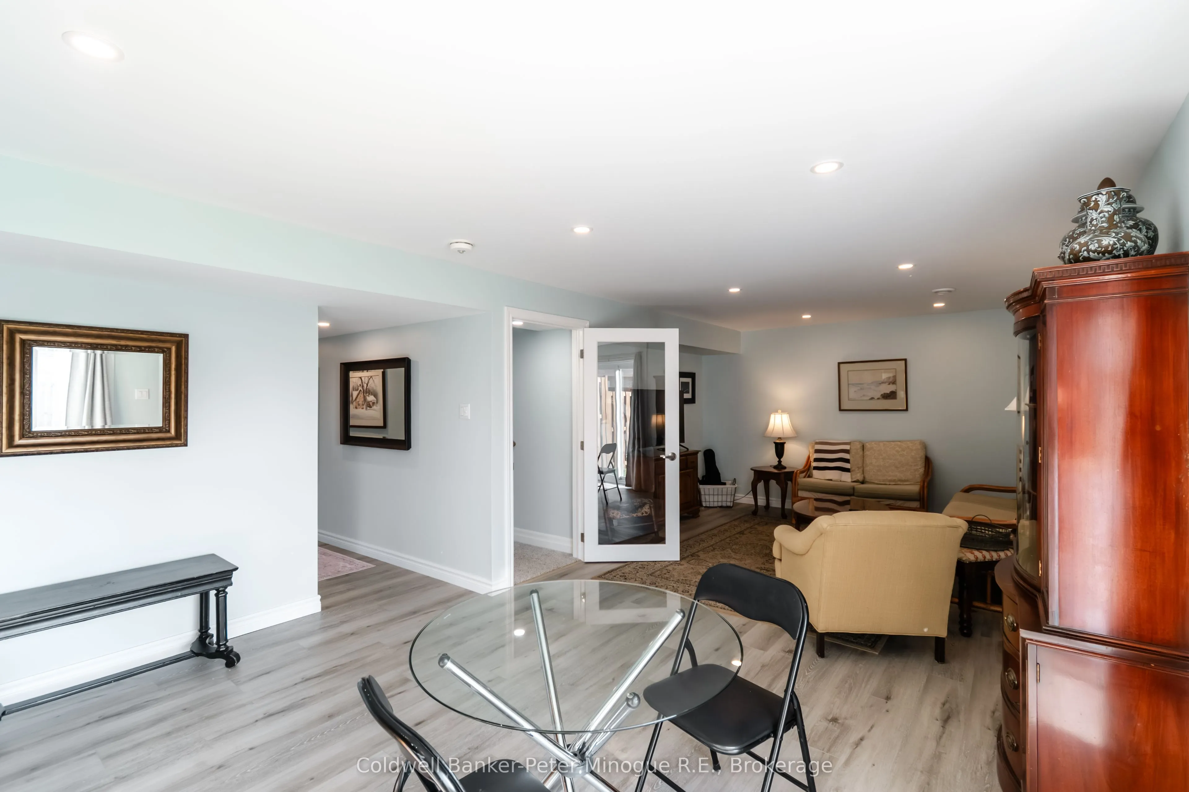 15 Frank Court