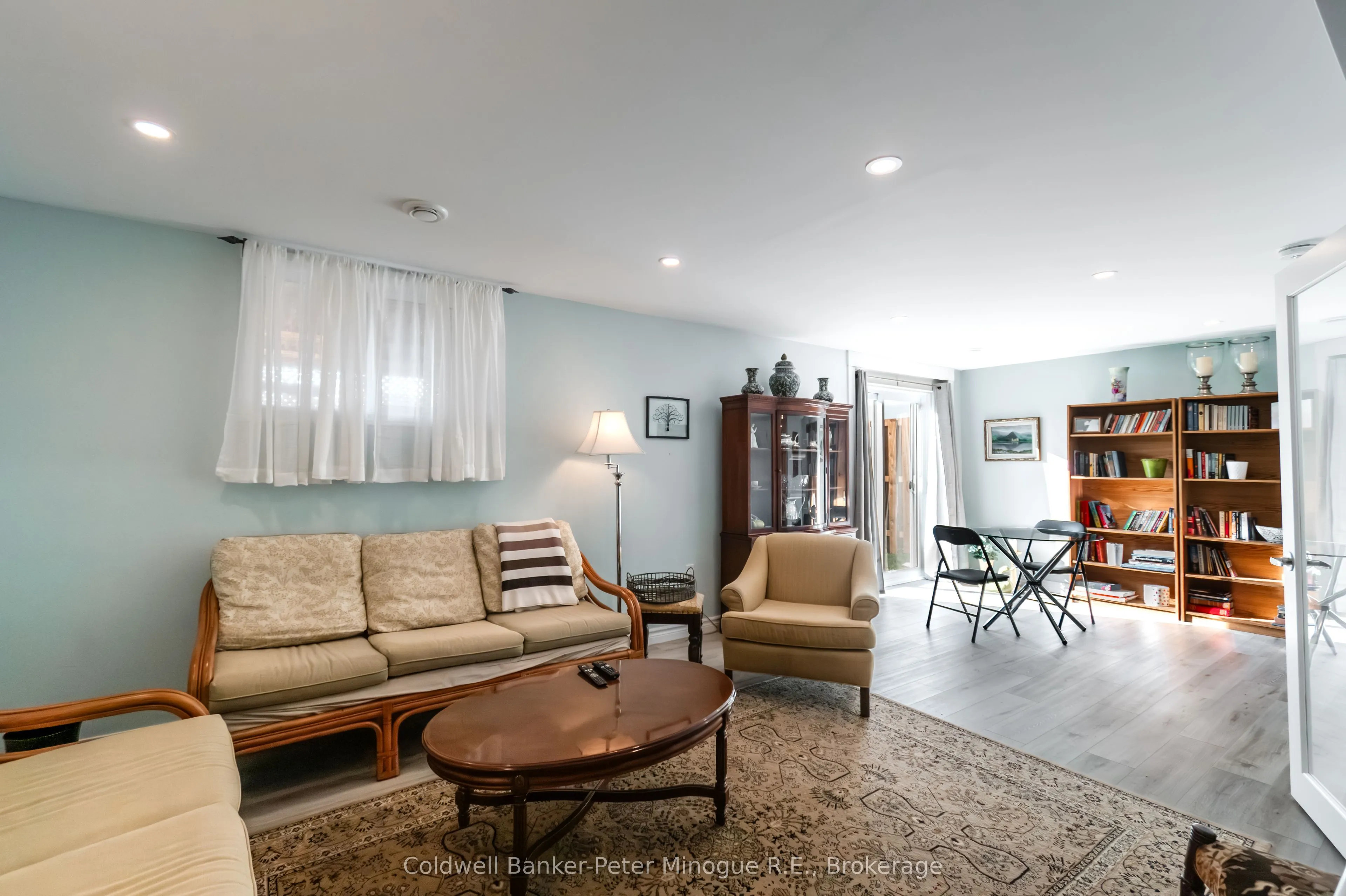 15 Frank Court