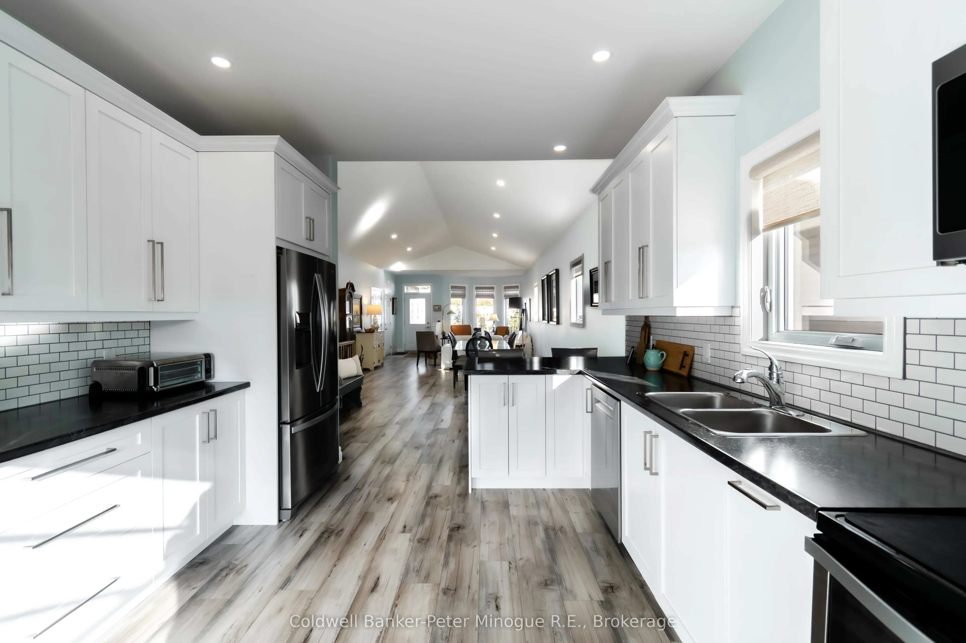 15 Frank Court
