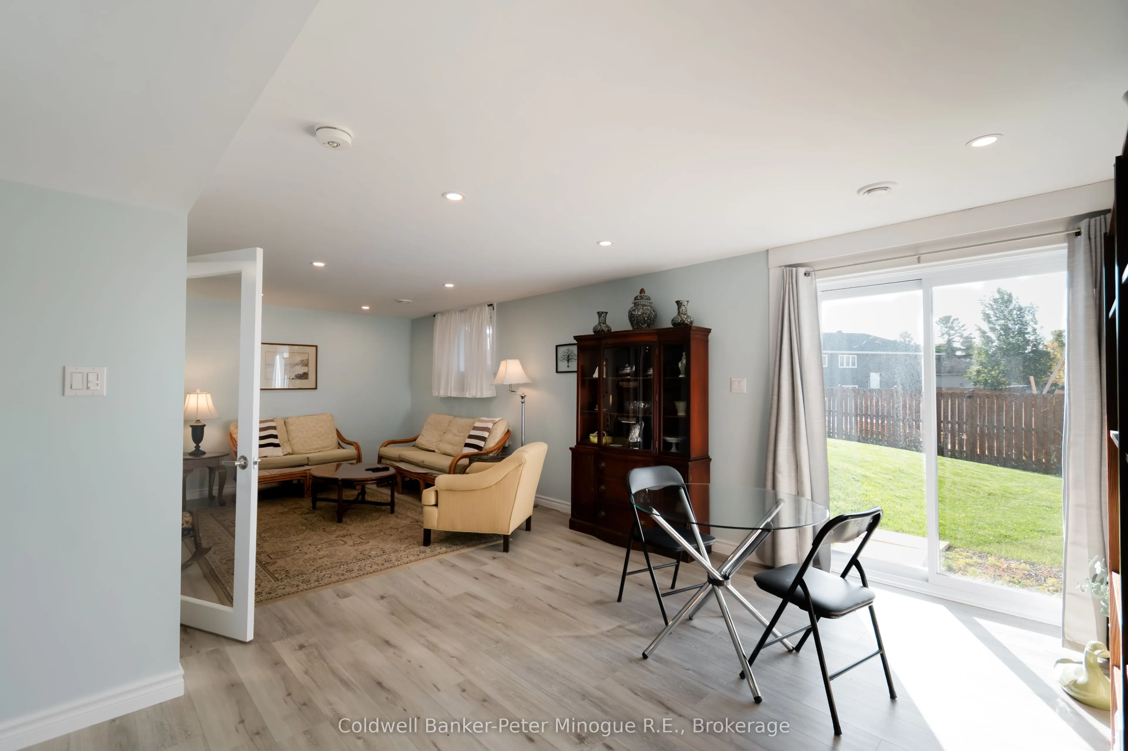 15 Frank Court