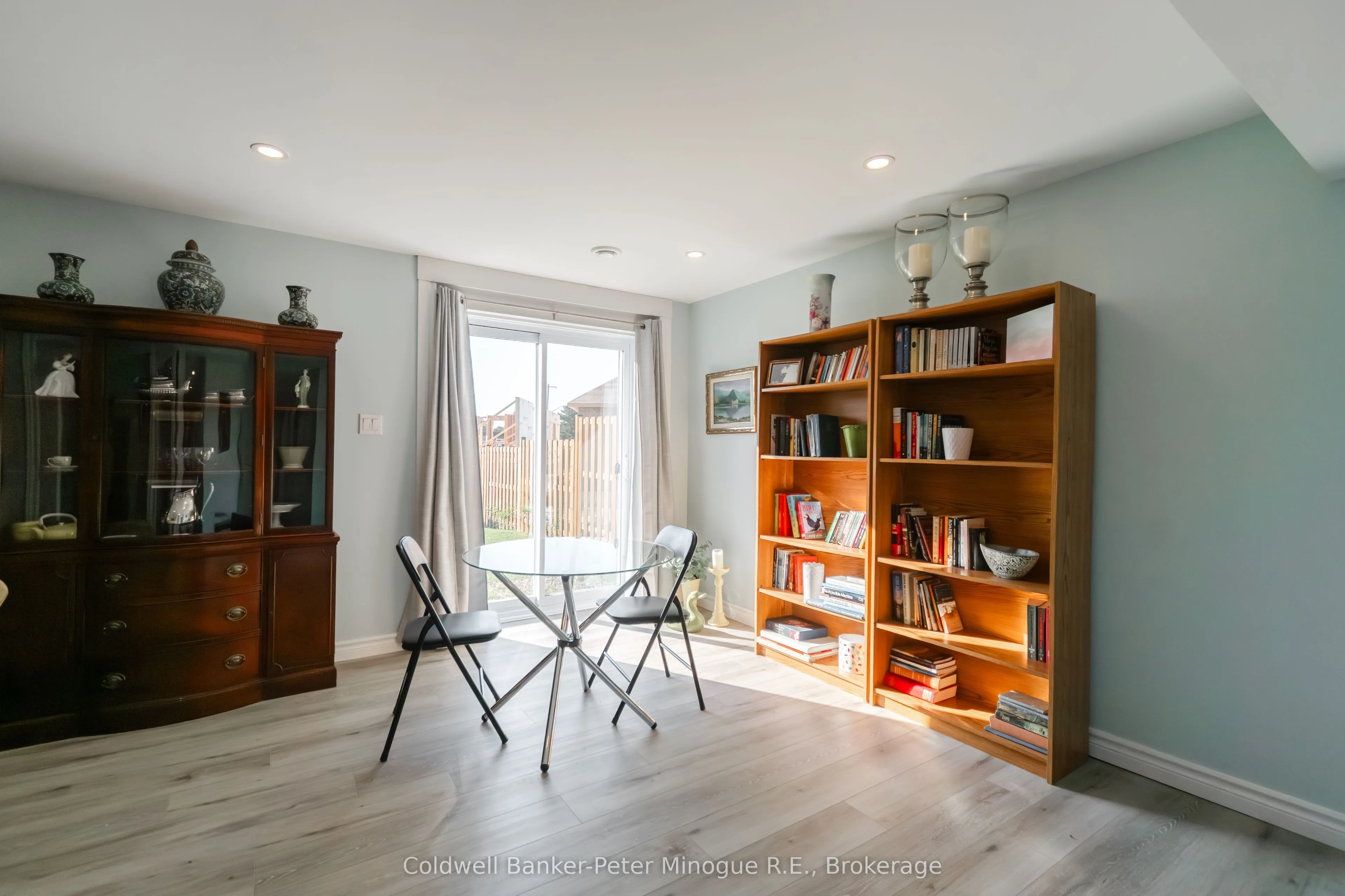 15 Frank Court